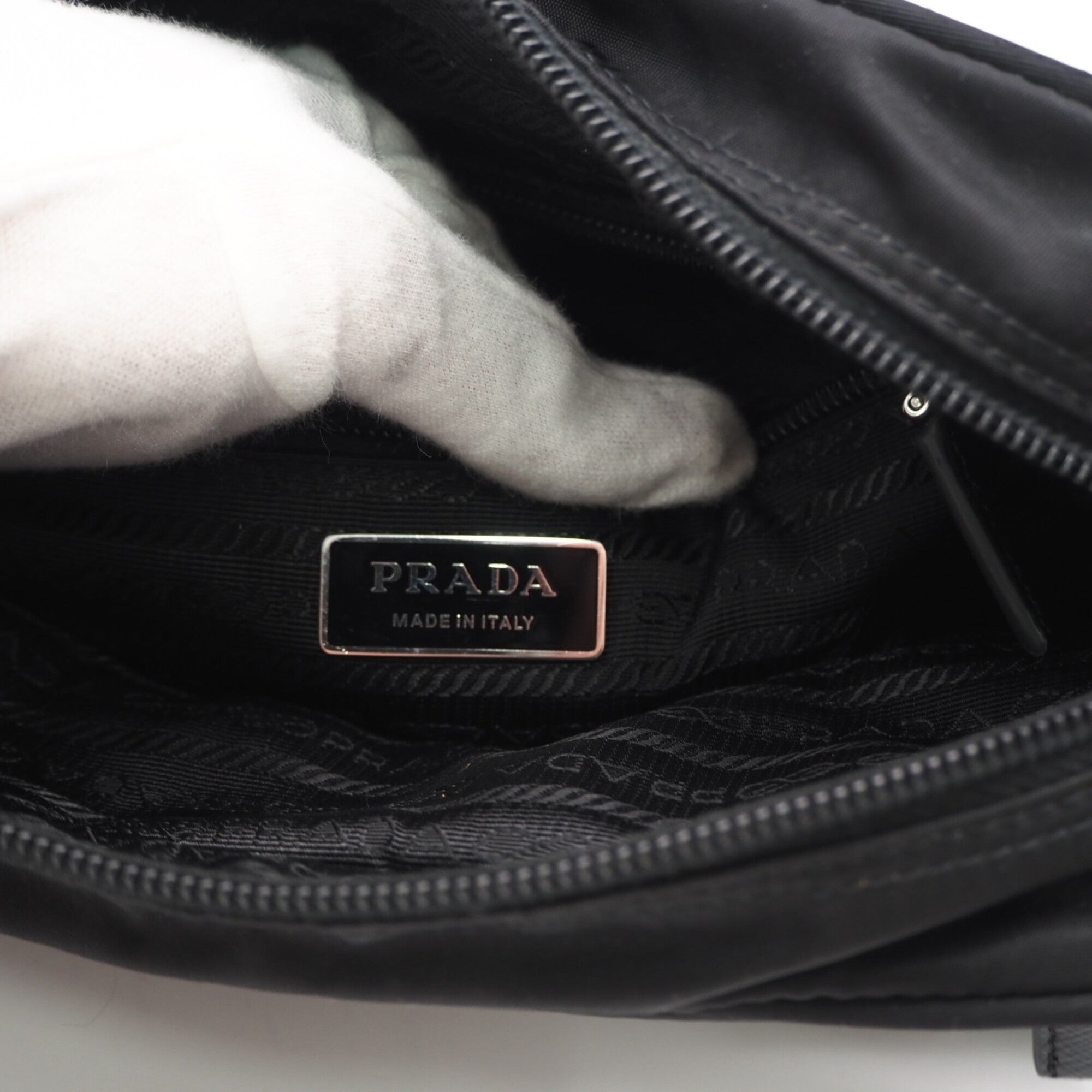 Prada Black Nylon Shoulder Bag (Pre-Owned)