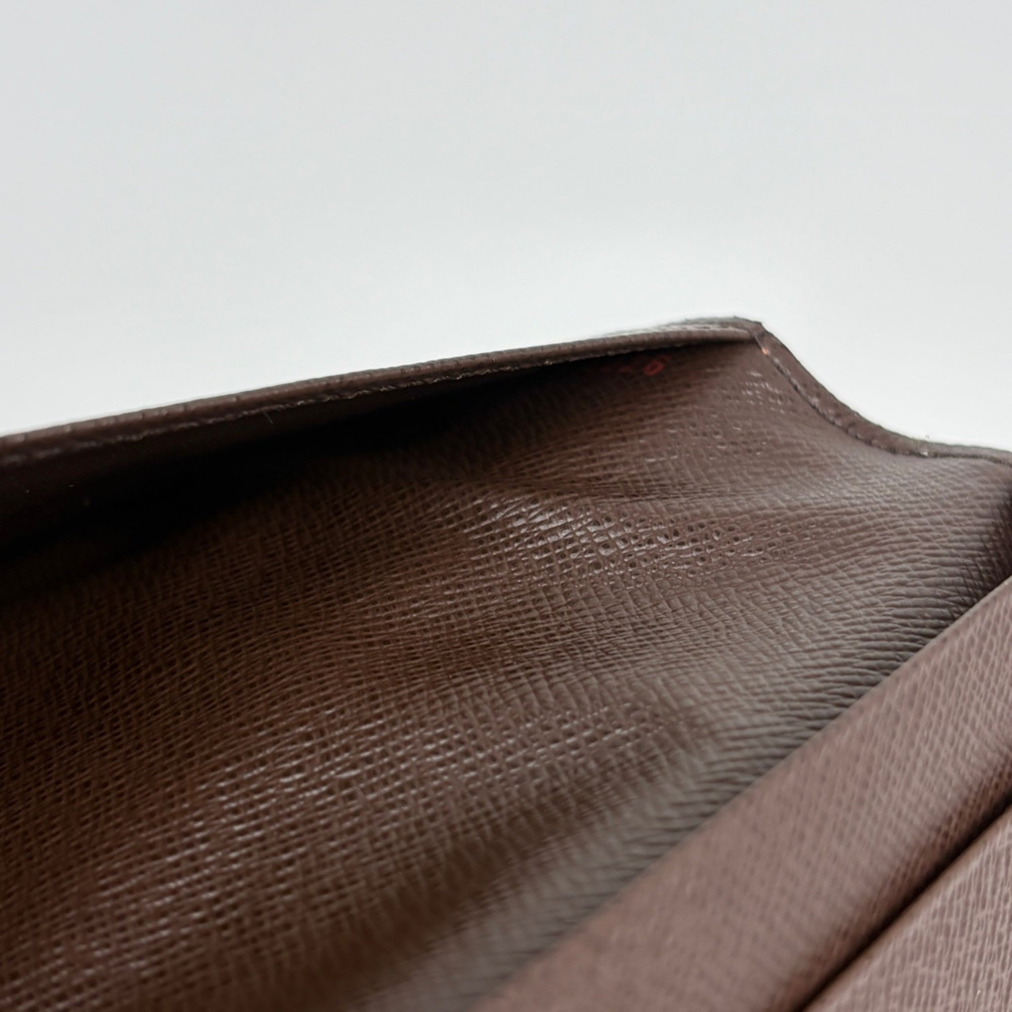 Louis Vuitton Brown Damier Canvas Long Wallet (Bi-Fold) (Pre-Owned)