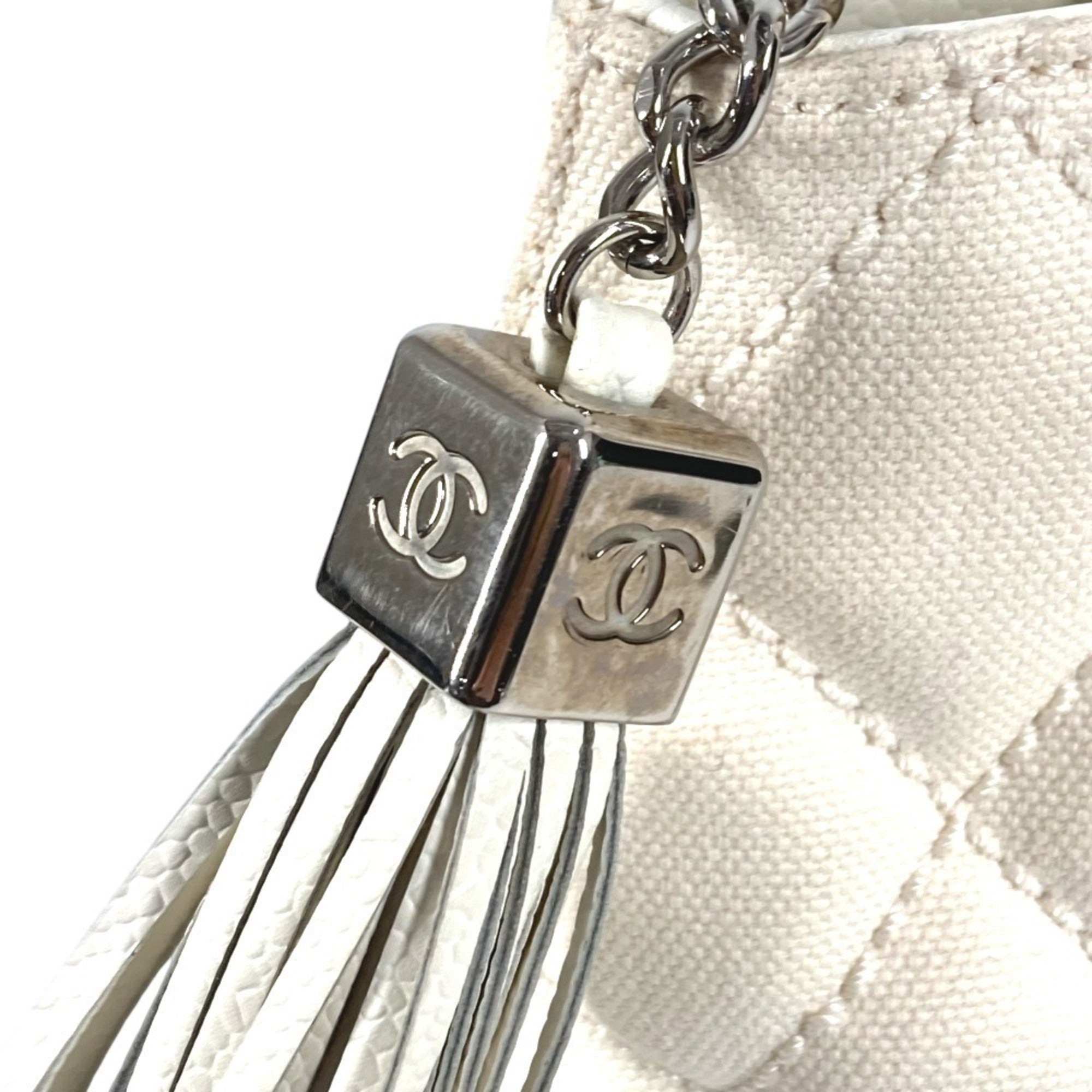Chanel White Leather Canvas Shoulder Bag Tote Bag (Pre-Owned)