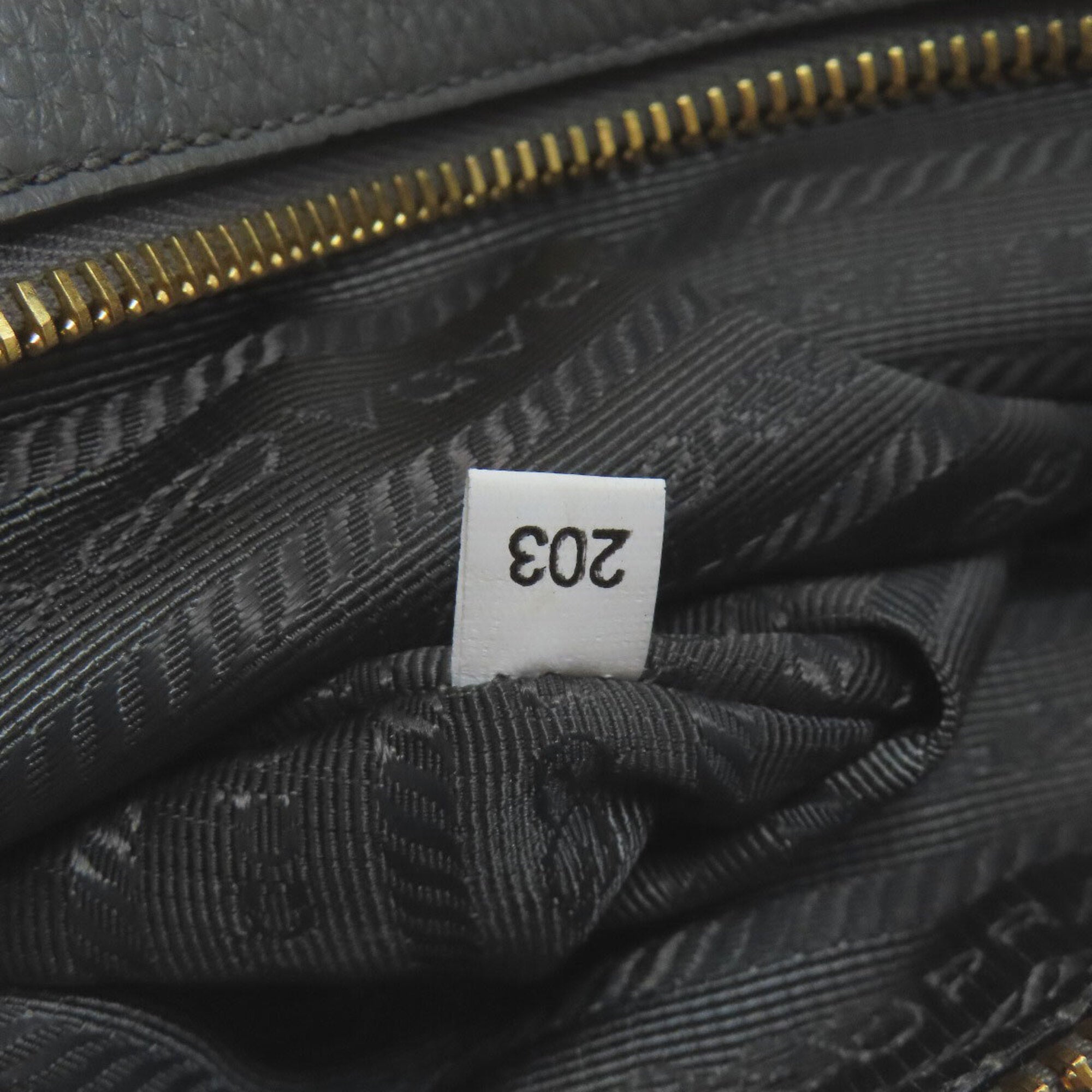 Prada Gray Leather Tote Bag (Pre-Owned)