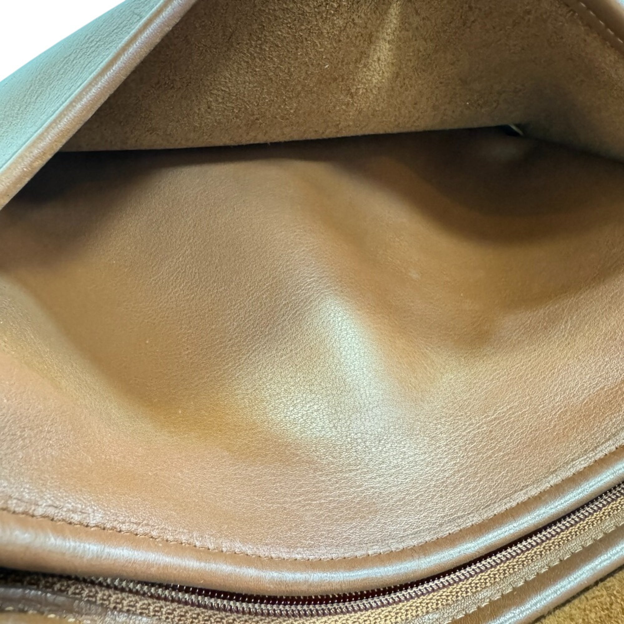 Coach Brown Leather Shoulder Bag (Pre-Owned)