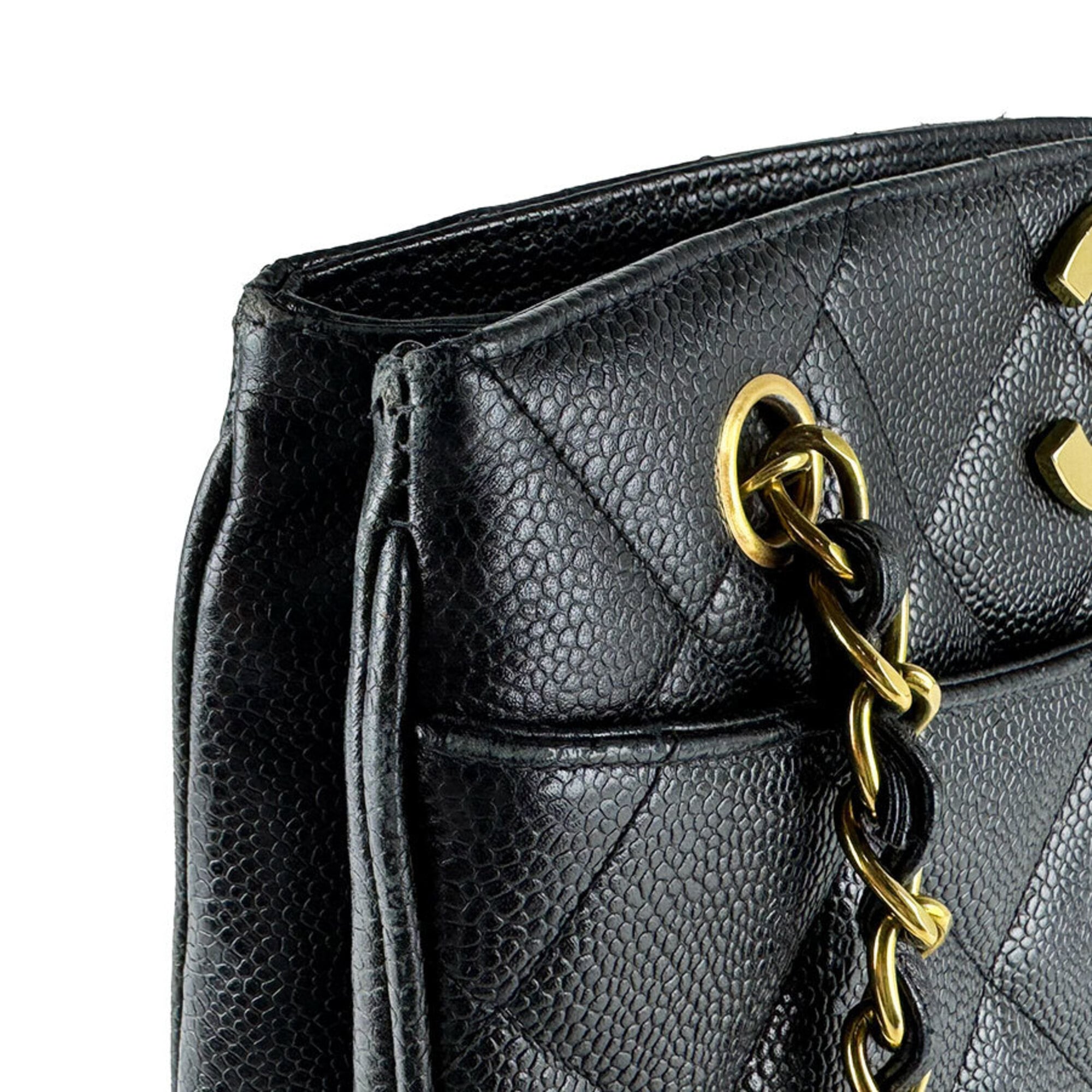Chanel Black Grained Calfskin Shoulder Bag (Pre-Owned)