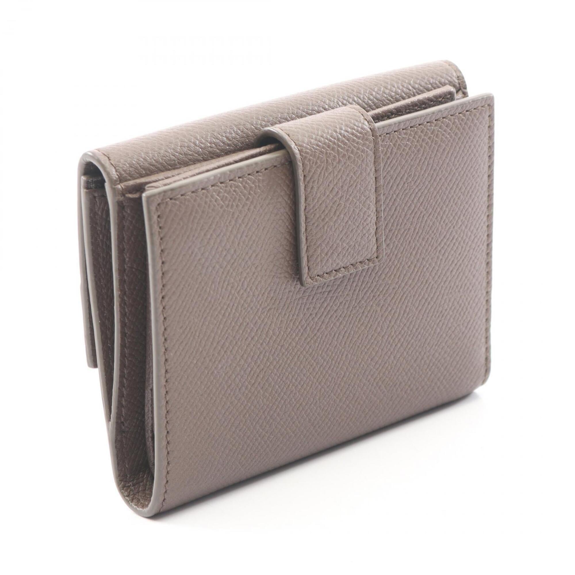 Salvatore Ferragamo Beige Leather Wallet (Bi-Fold) (Pre-Owned)