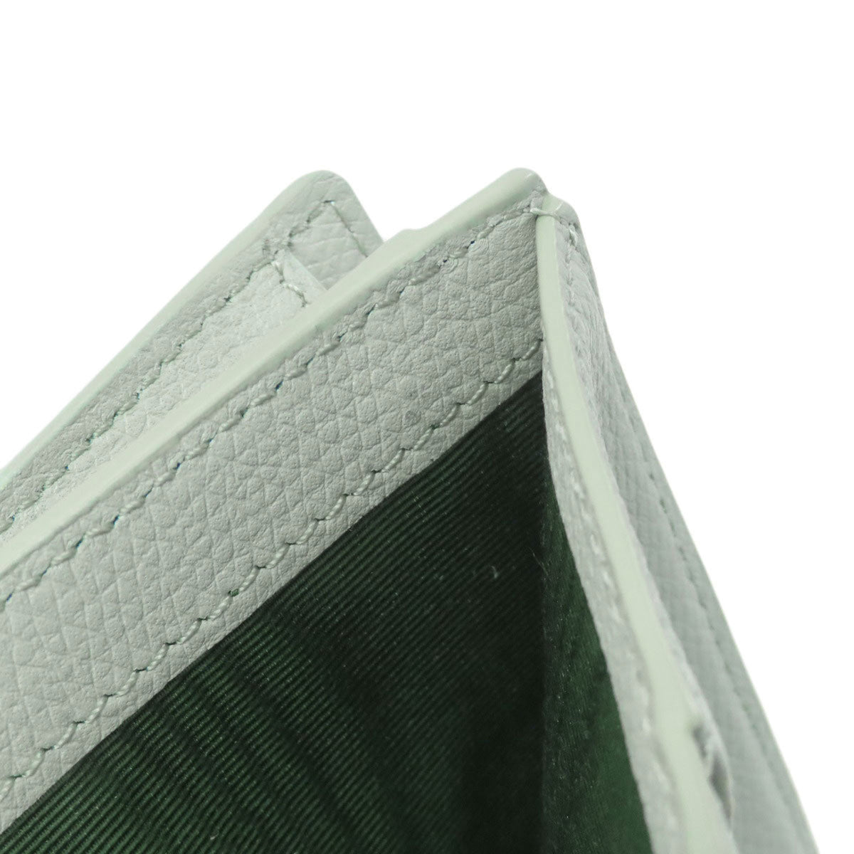 Valentino Light Green Leather Wallet (Bi-Fold) (Pre-Owned)