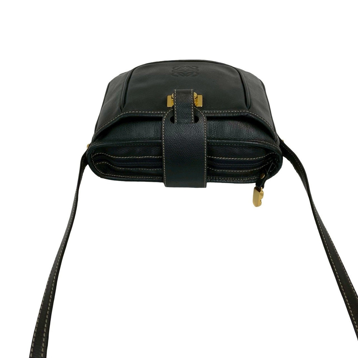 Loewe Black Leather Pochette Shoulder Bag (Pre-Owned)