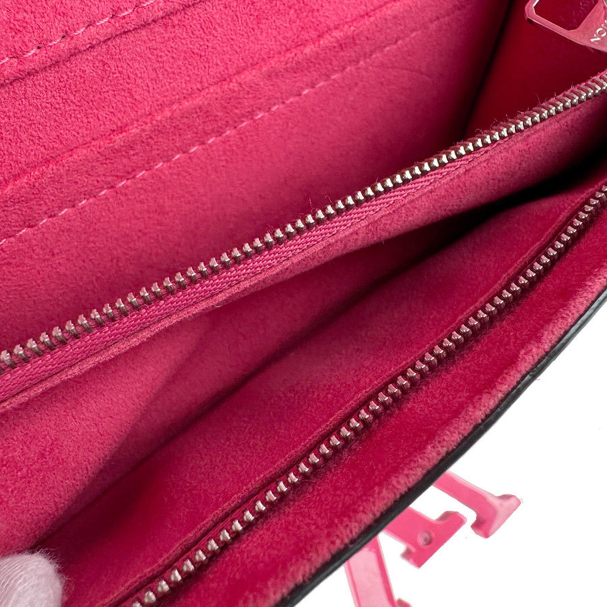 Louis Vuitton Pink Epi Leather Pochette Shoulder Bag (Pre-Owned)