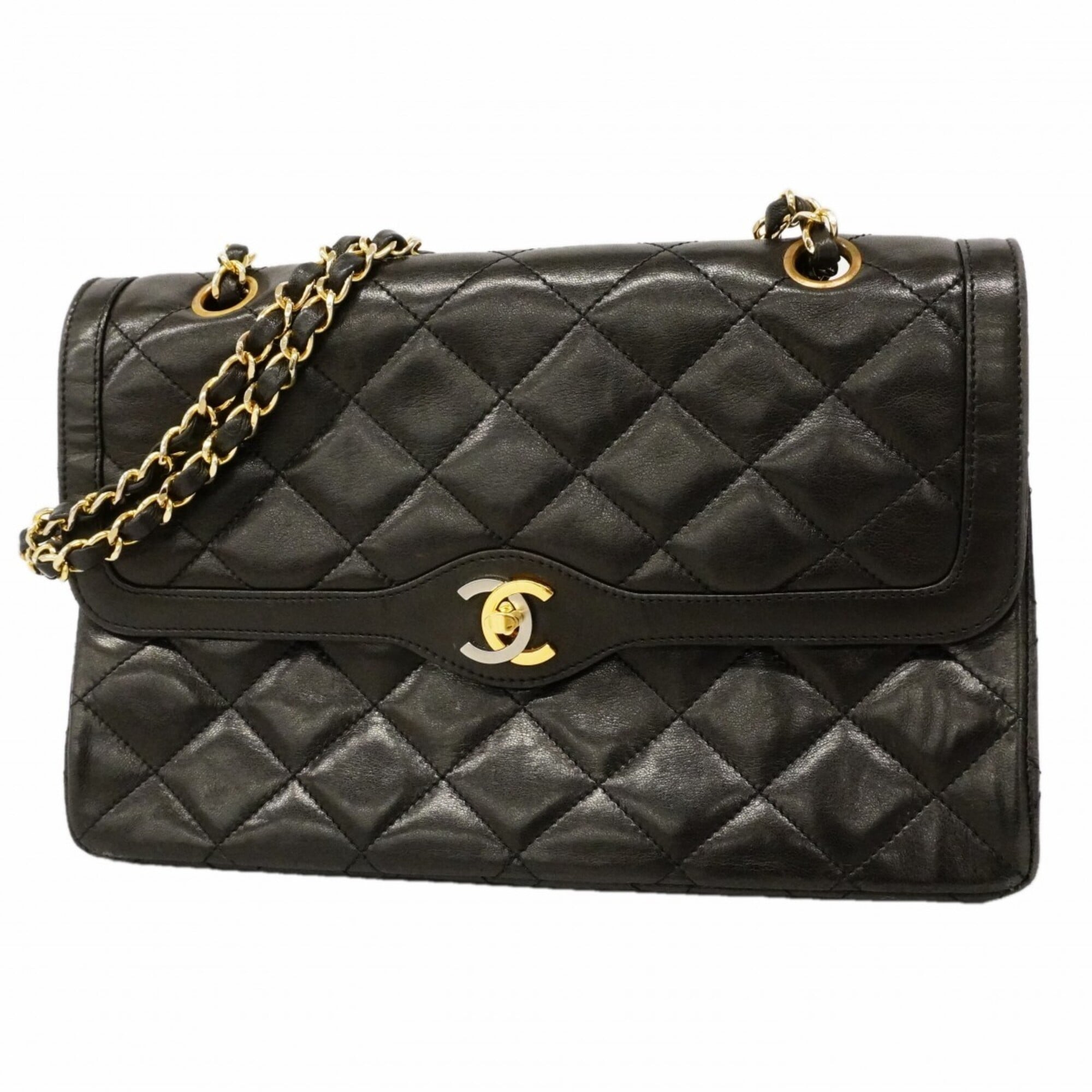 Chanel Black Leather Shoulder Bag (Pre-Owned)