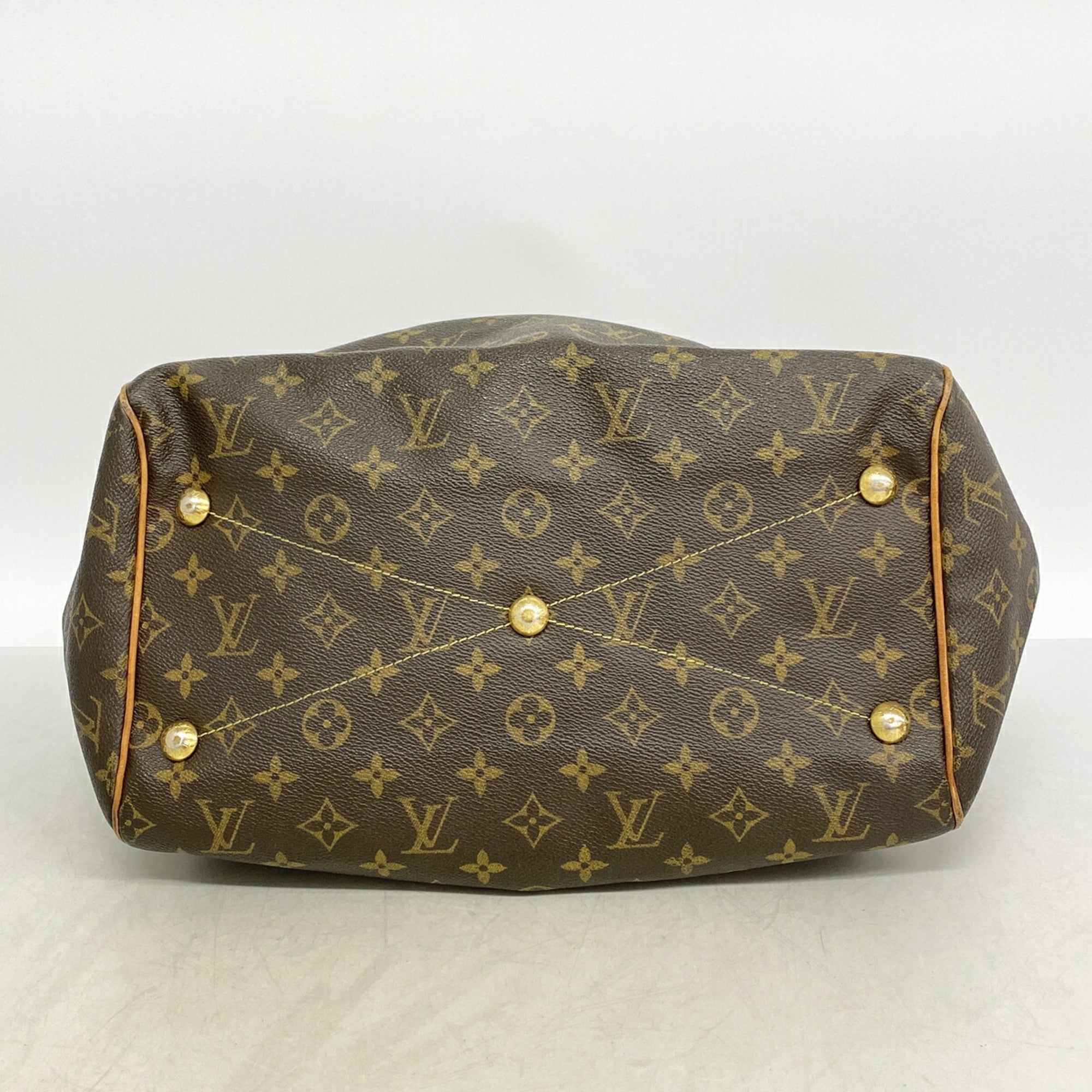 Louis Vuitton Brown Handbag (Pre-Owned)