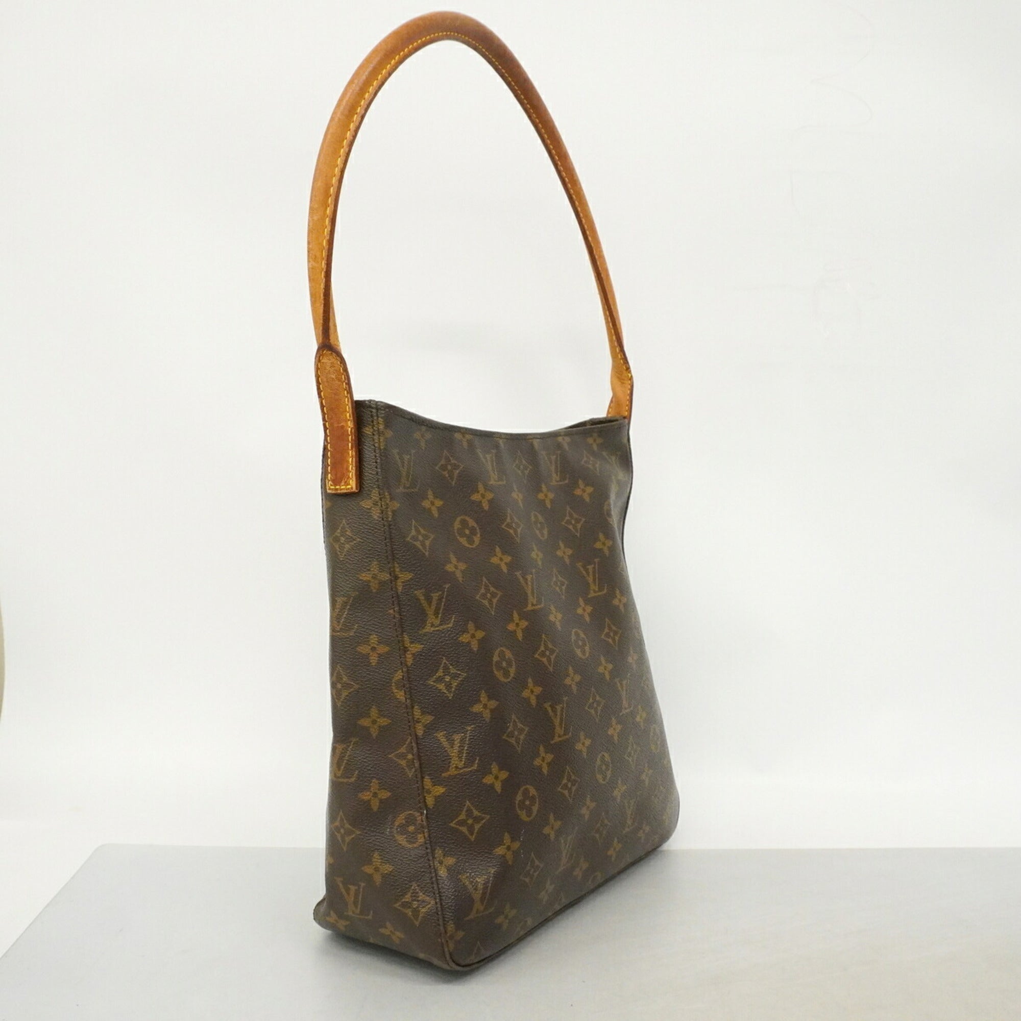 Louis Vuitton Brown Shoulder Bag (Pre-Owned)