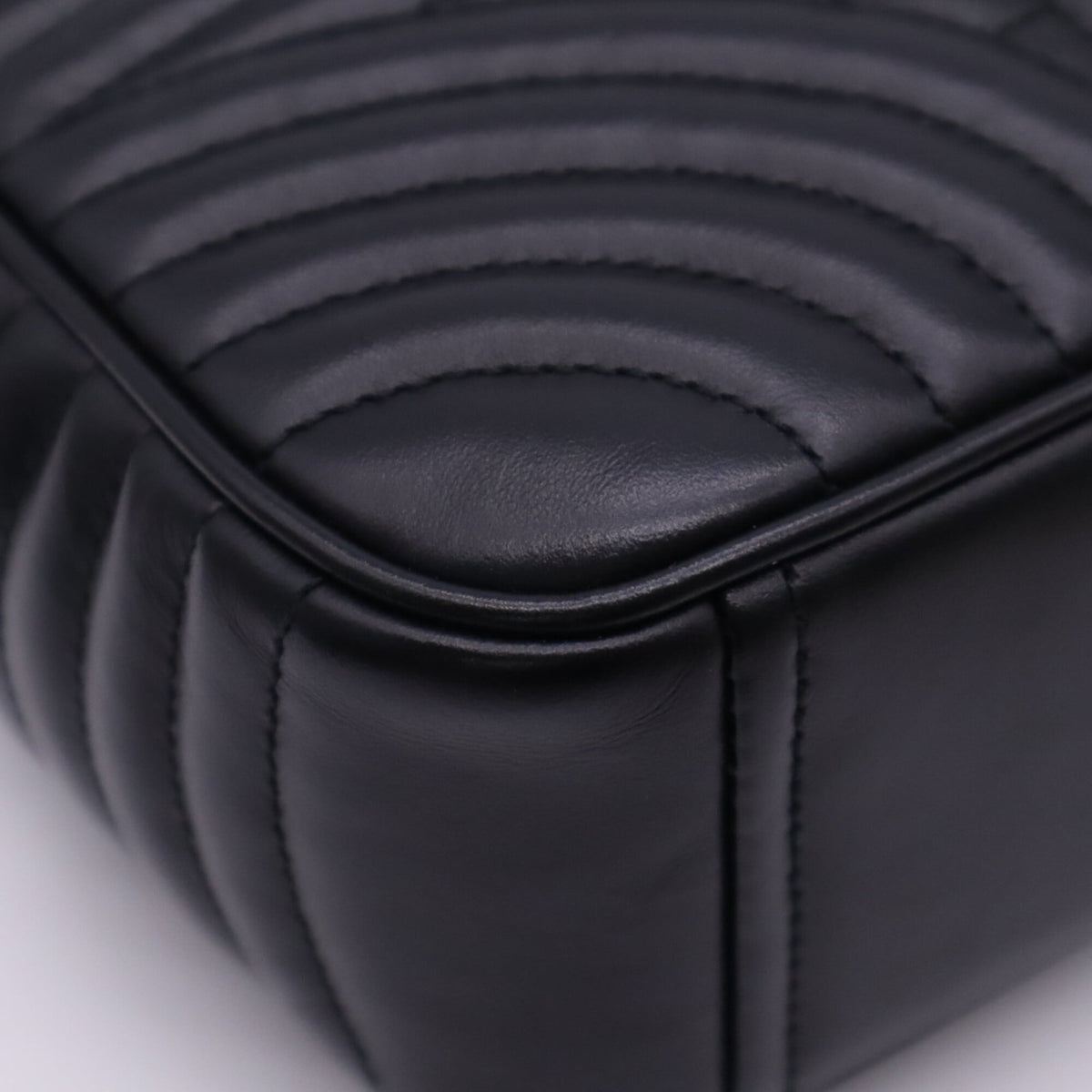 Prada Black Nero Leather Shoulder Bag (Pre-Owned)