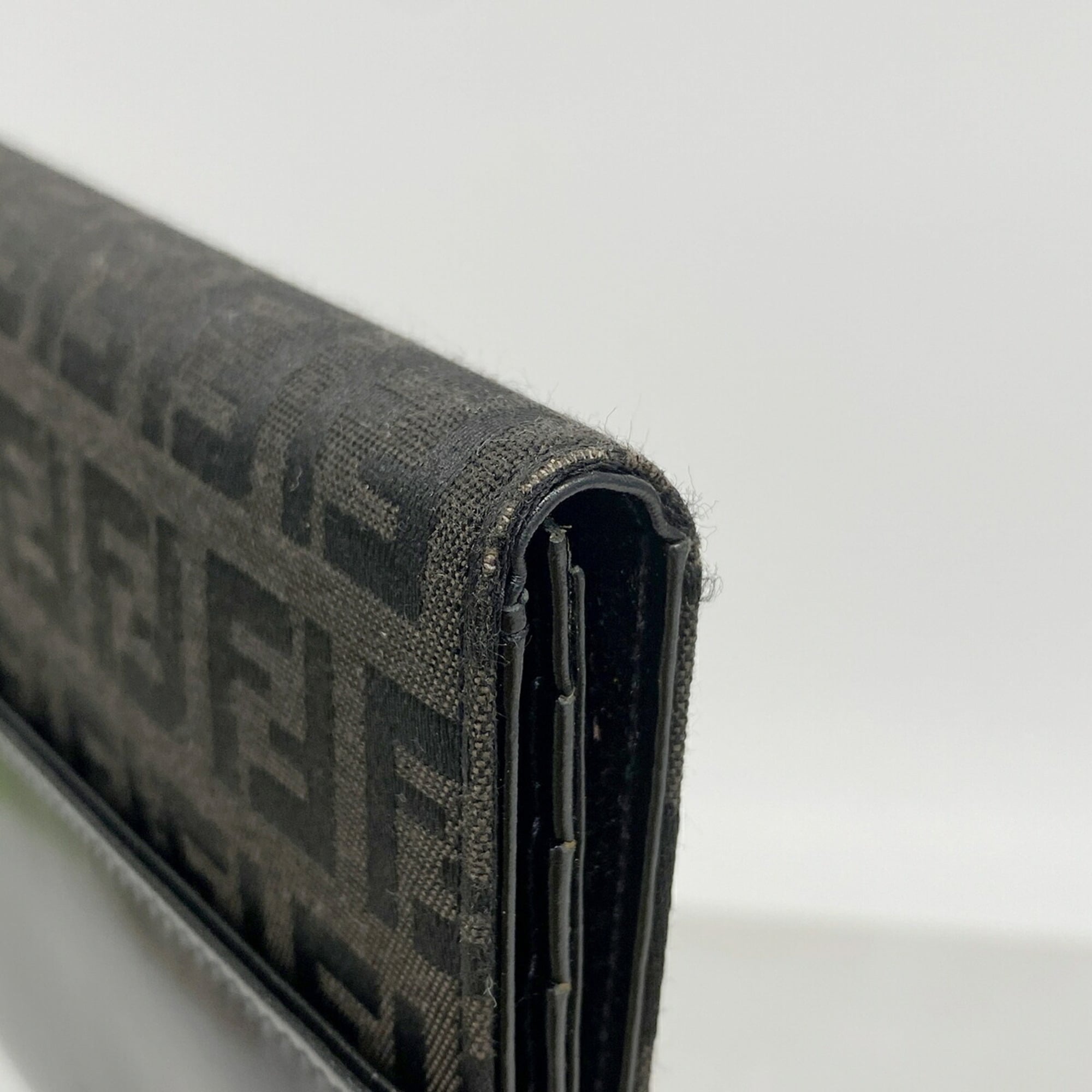 Fendi Black Nylon Canvas Long Wallet (Bi-Fold) (Pre-Owned)