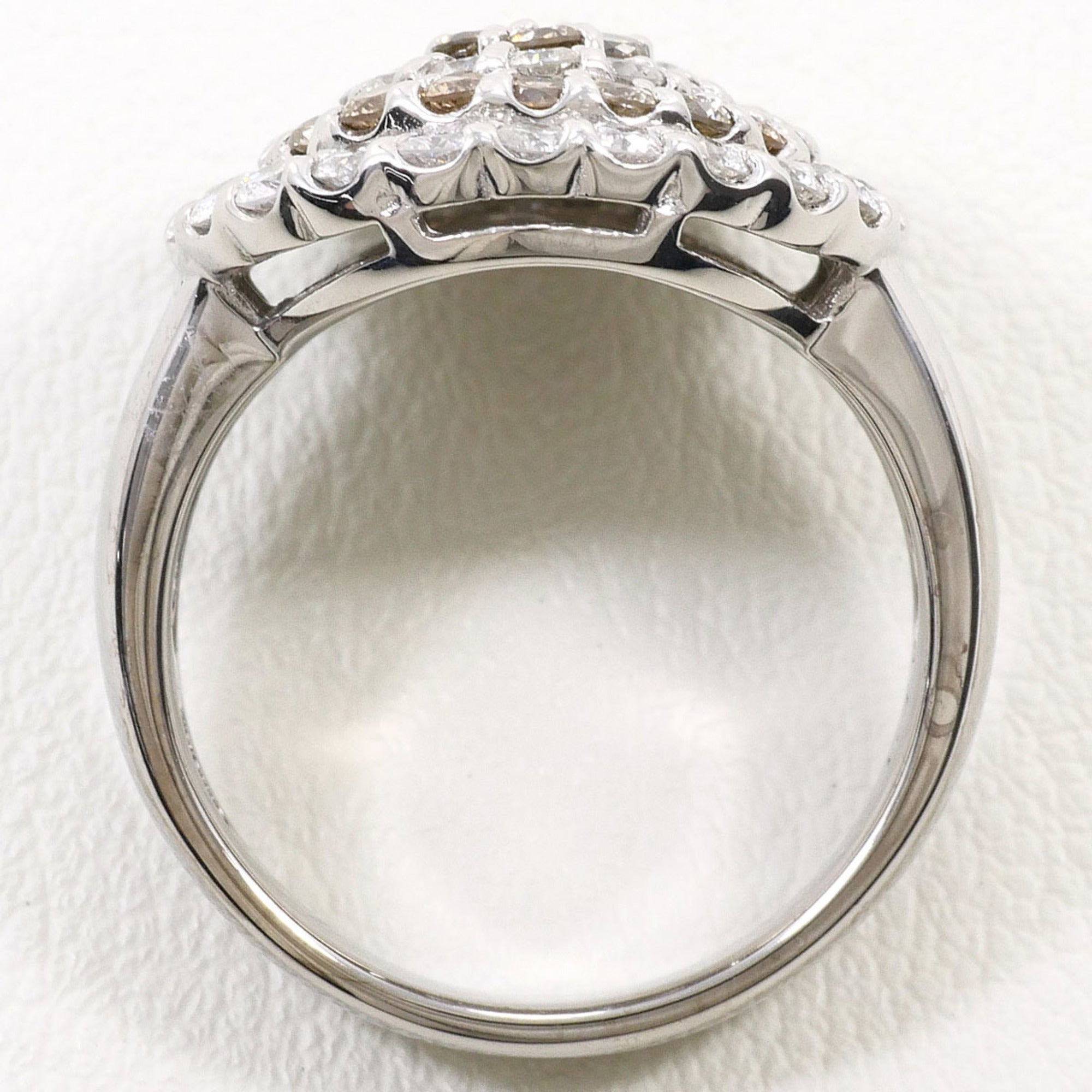 Unbranded Brown White Gold White Gold (18K) Band Ring (Pre-Owned)