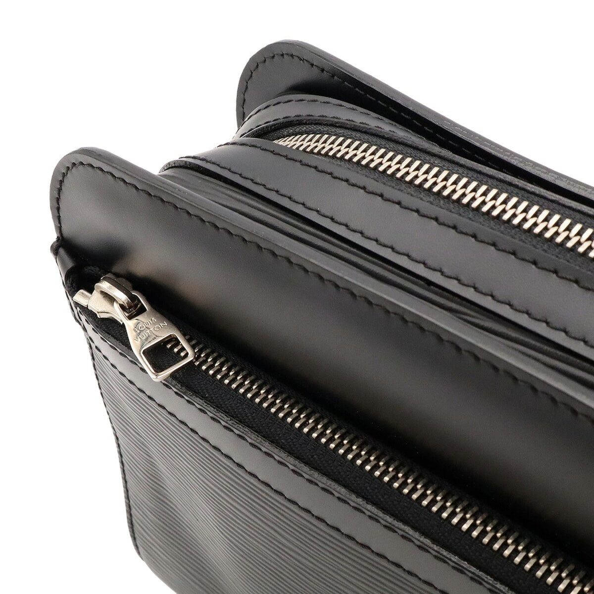 Louis Vuitton Black Noir Leather Clutch Bag (Pre-Owned)
