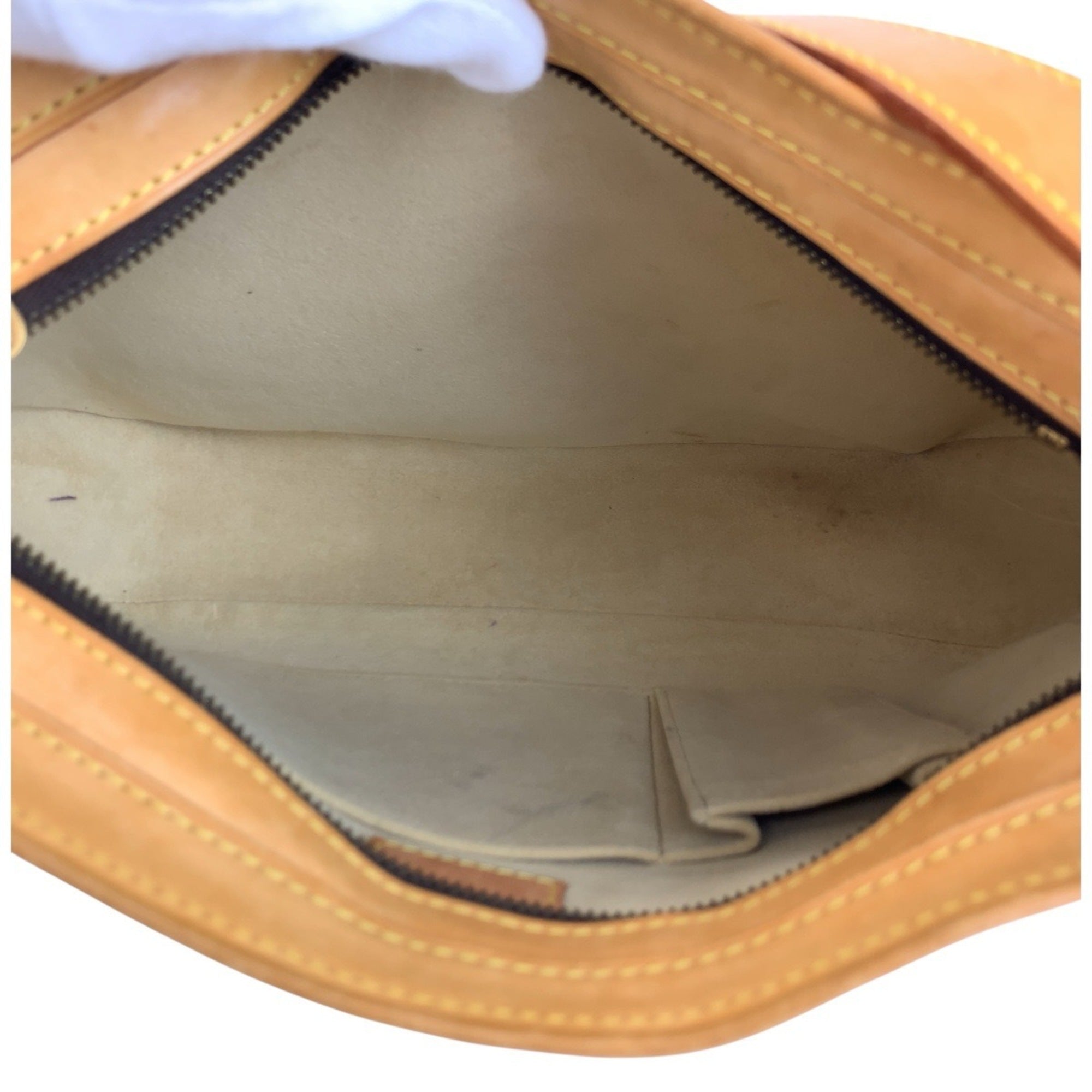 Louis Vuitton Brown Monogram Pochette Shoulder Bag (Pre-Owned)