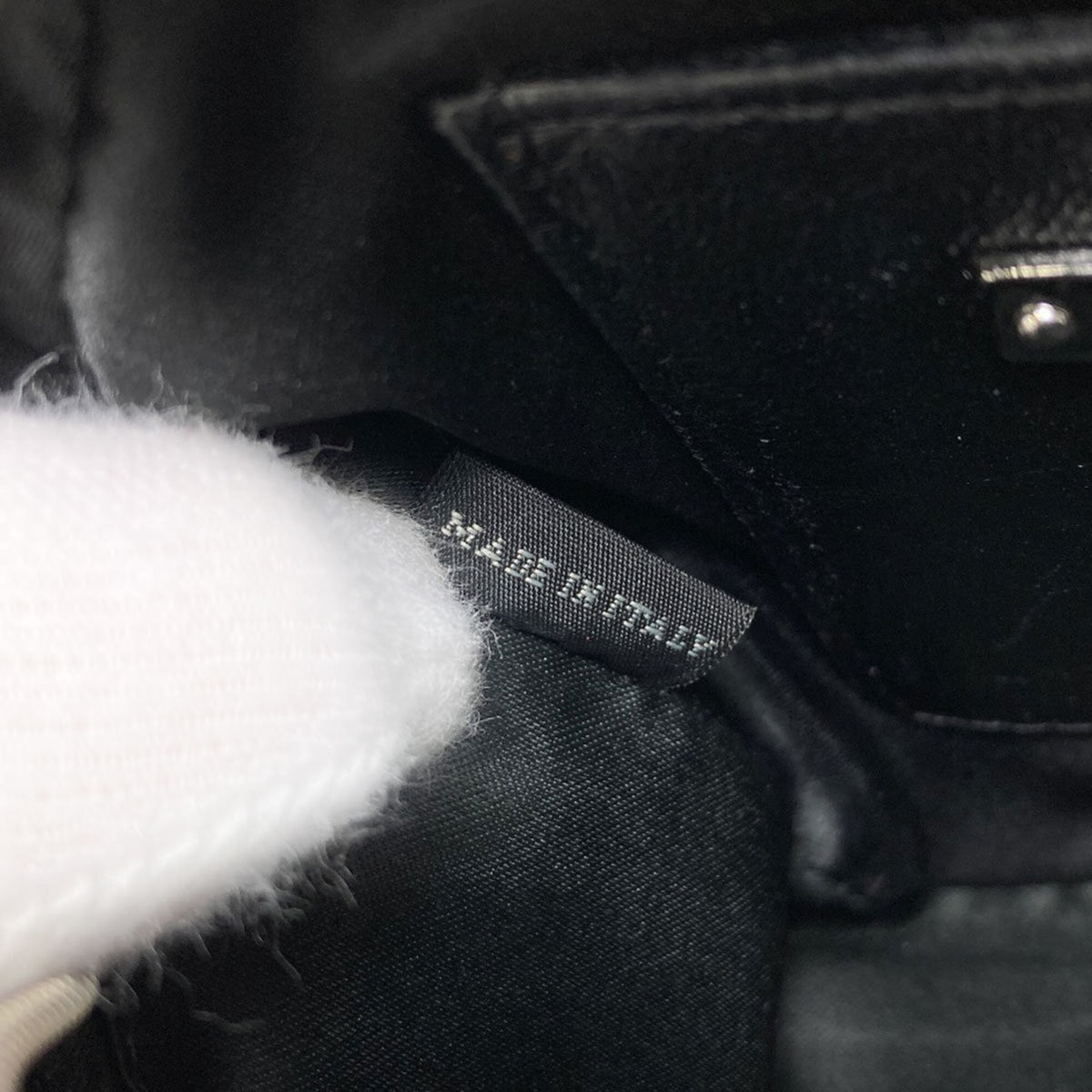 Miu Miu Black Leather Pouch Shoulder Bag (Pre-Owned)