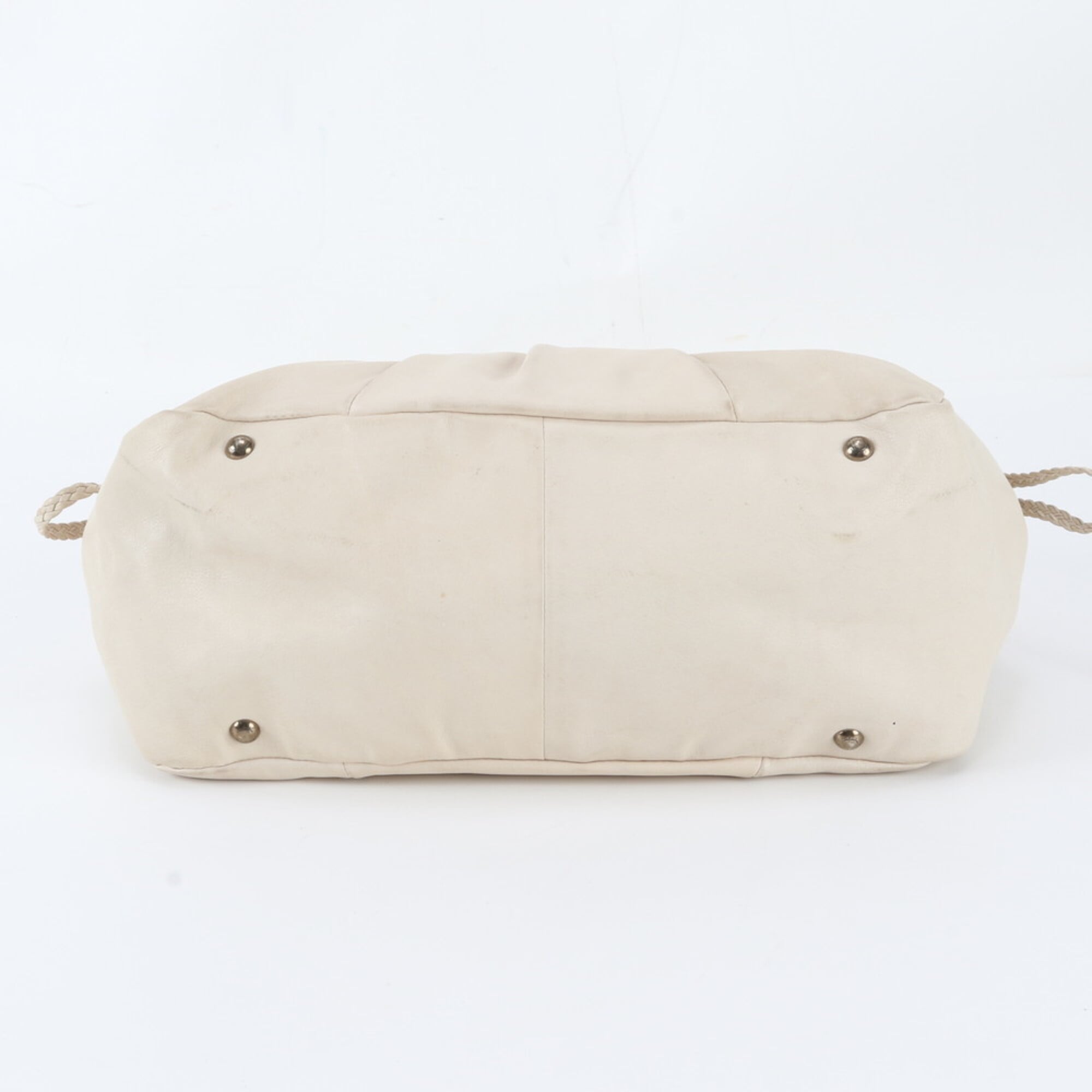 Salvatore Ferragamo Gancini White Leather Handbag Tote Bag (Pre-Owned)