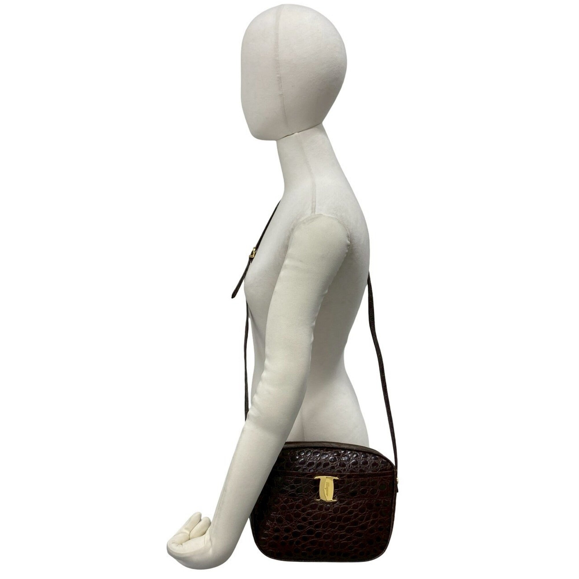 Salvatore Ferragamo Brown Leather Pochette Shoulder Bag (Pre-Owned)