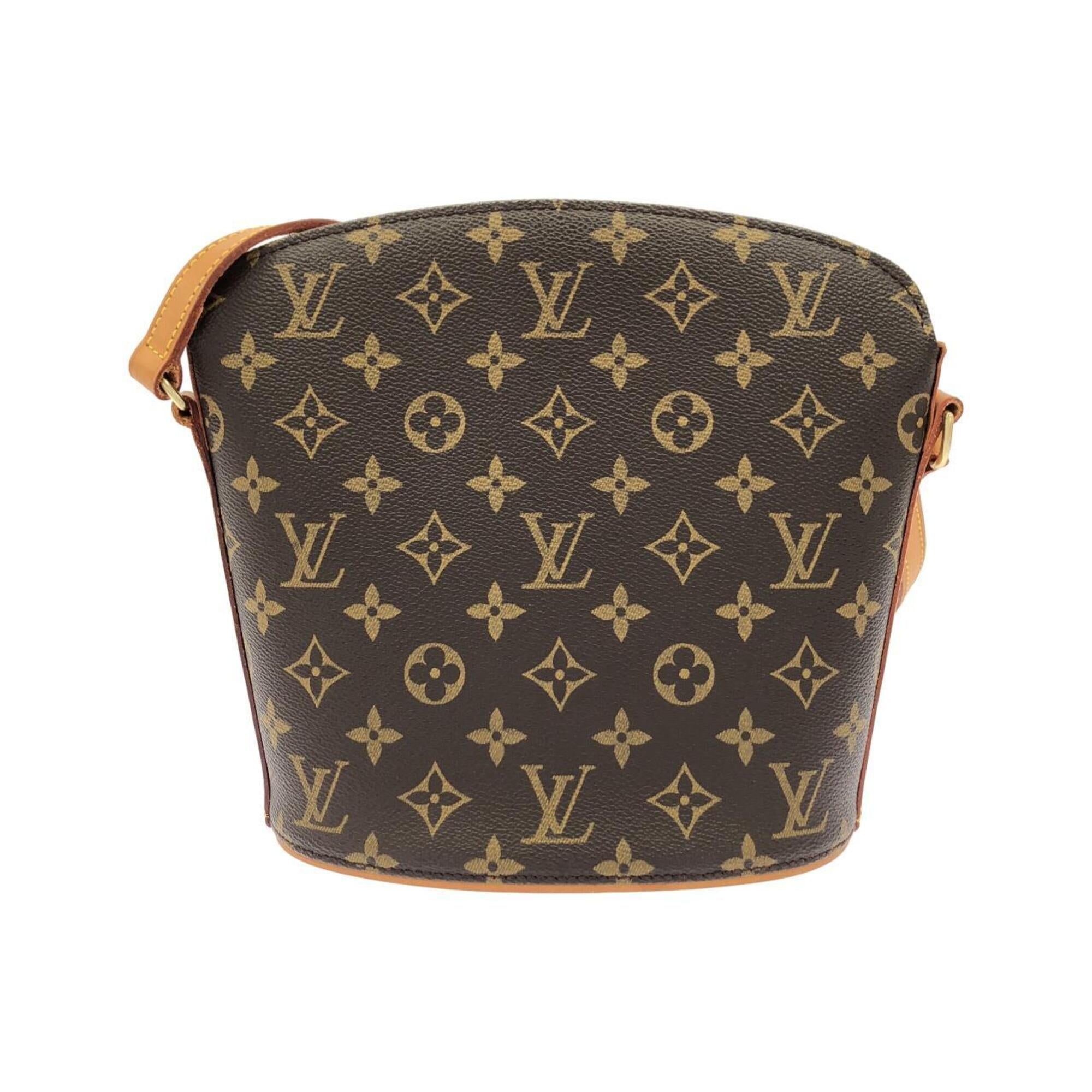 Louis Vuitton Marron Coated Canvas Shoulder Bag (Pre-Owned)