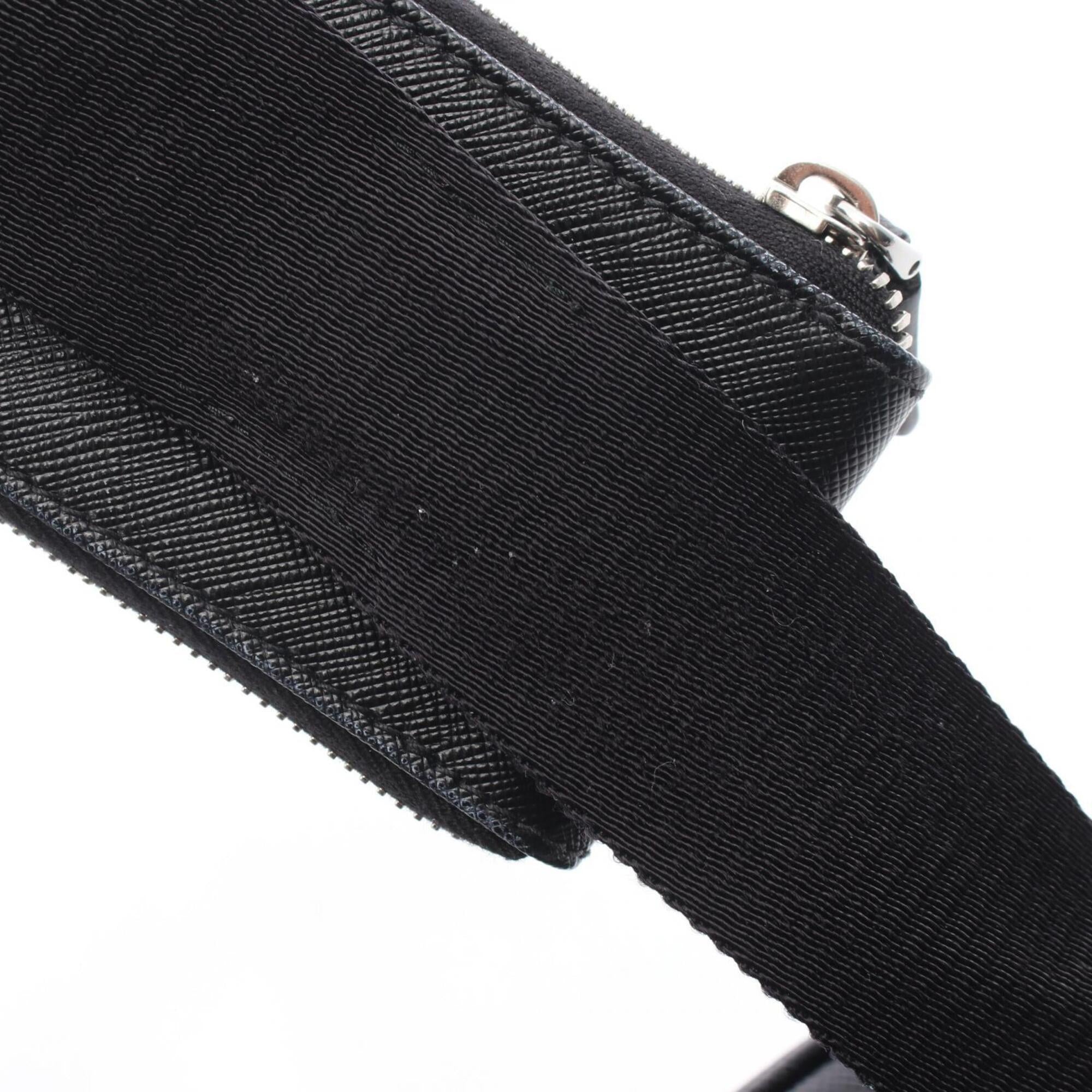 Prada Black Leather Handbag Pouch Shoulder Bag Weekend Bag (Pre-Owned)