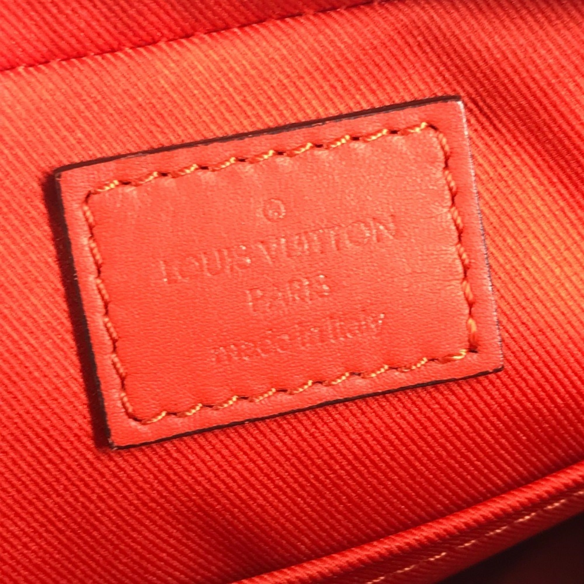 Louis Vuitton Red Color Damier Infini Pochette Shoulder Bag (Pre-Owned)