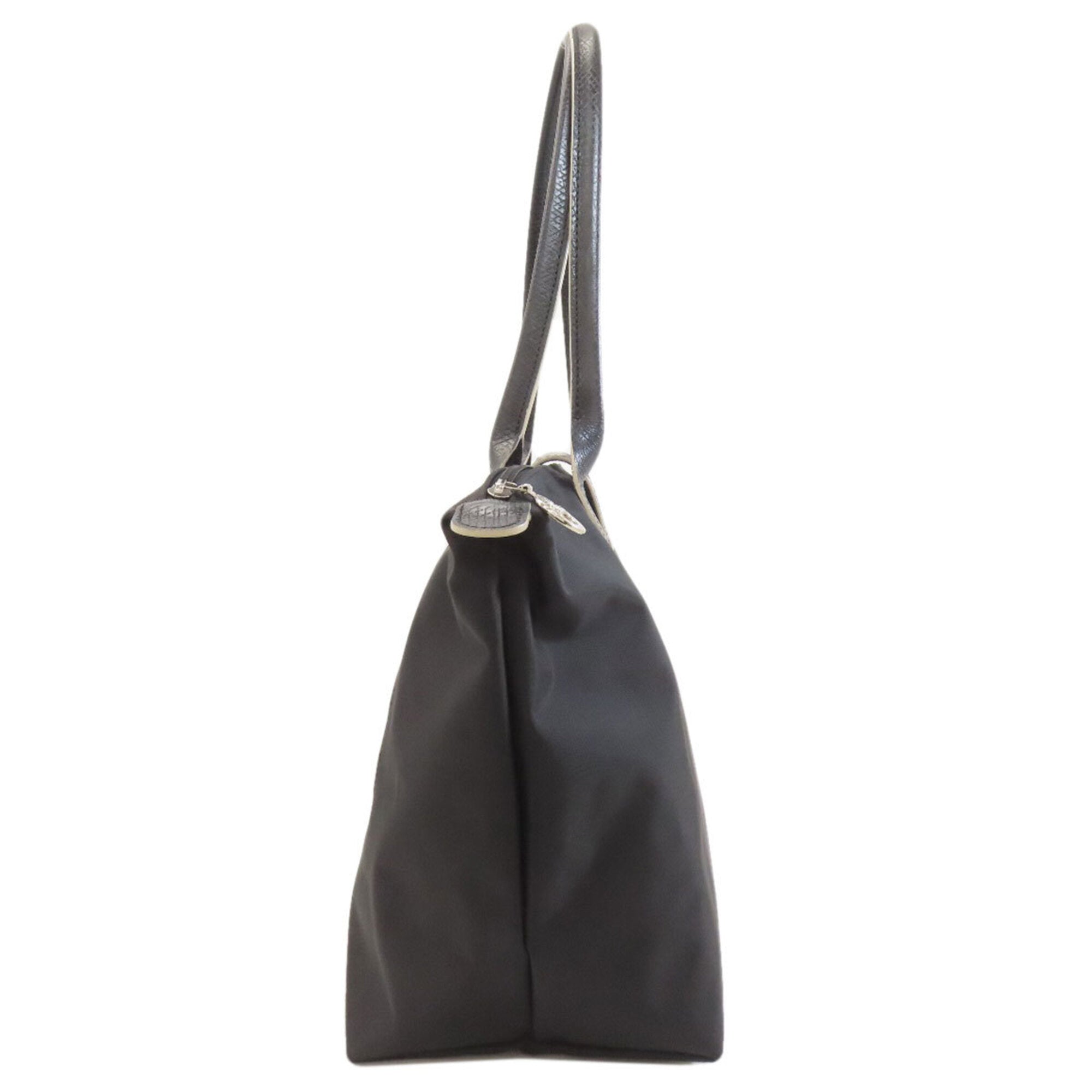 Longchamp Black Nylon Tote Bag (Pre-Owned)