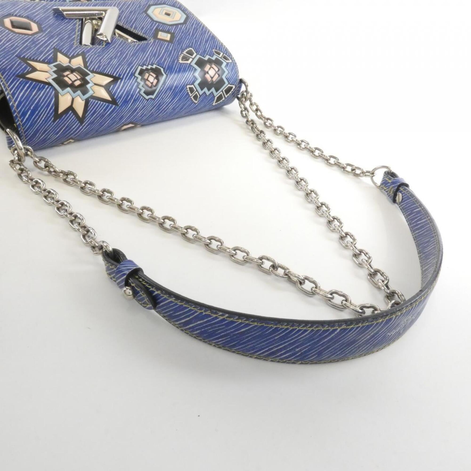 Louis Vuitton Blue Shoulder Bag (Pre-Owned)
