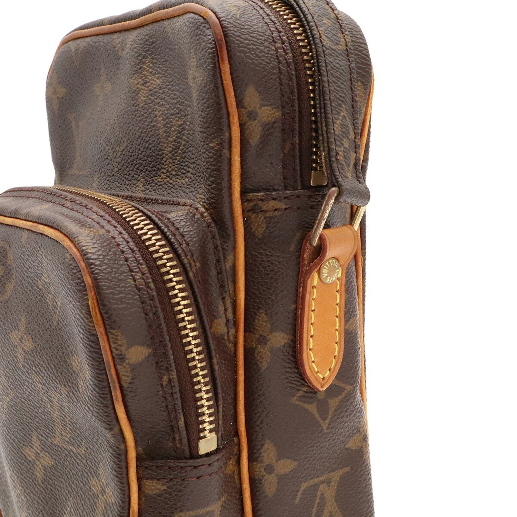 Louis Vuitton Monogram Brown Monogram Pochette Shoulder Bag (Pre-Owned)