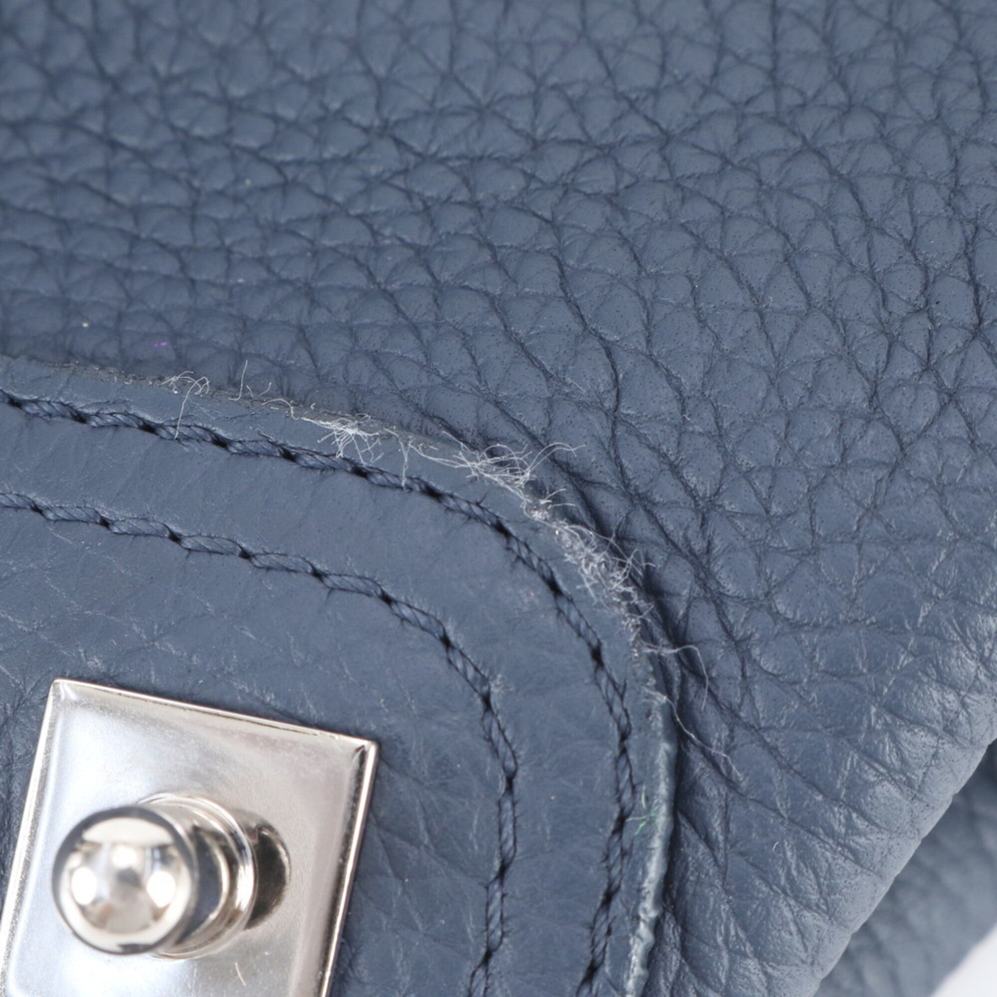 Louis Vuitton Leather Tote Bag (Pre-Owned)