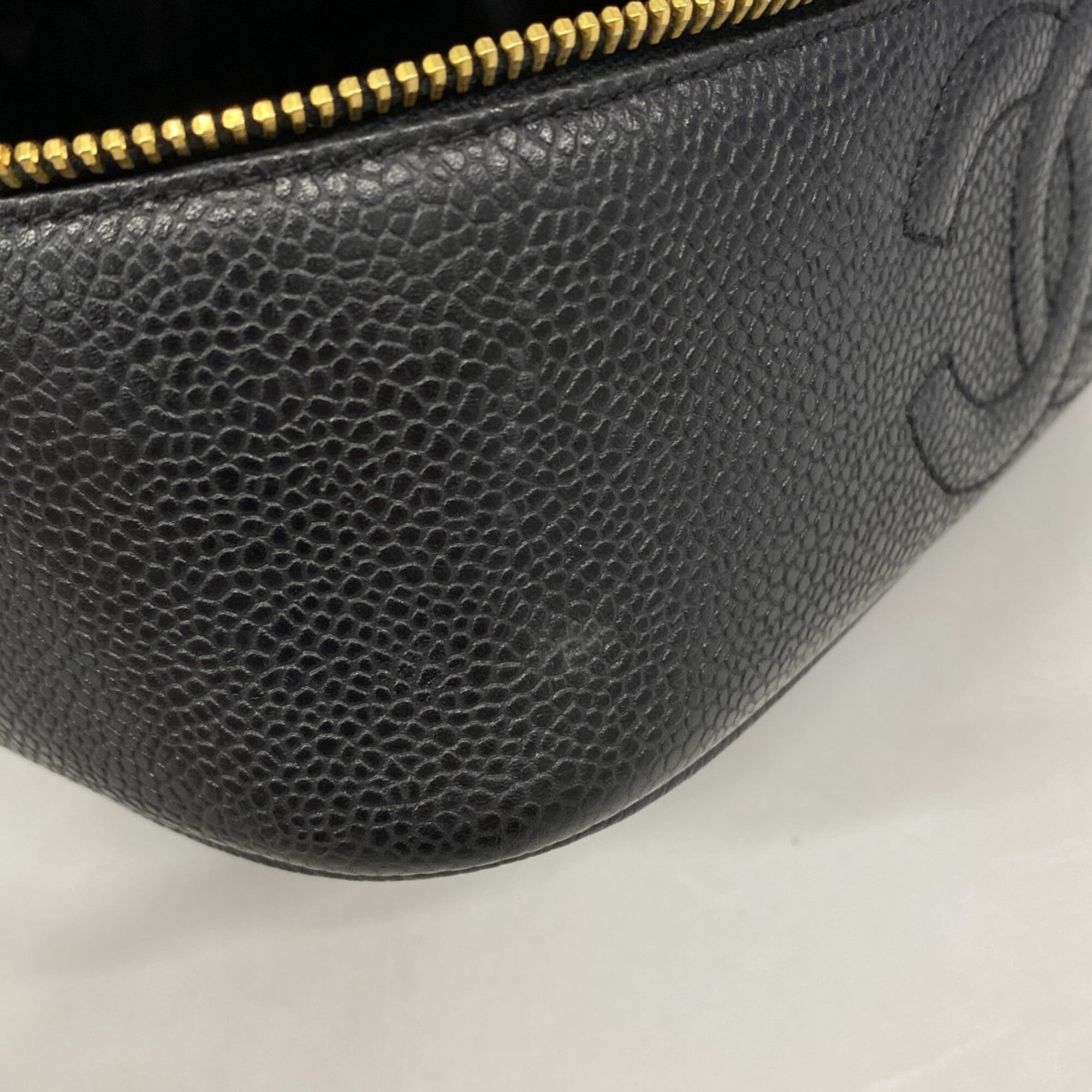 Chanel Black Grained Calfskin Vanity Bag (Pre-Owned)