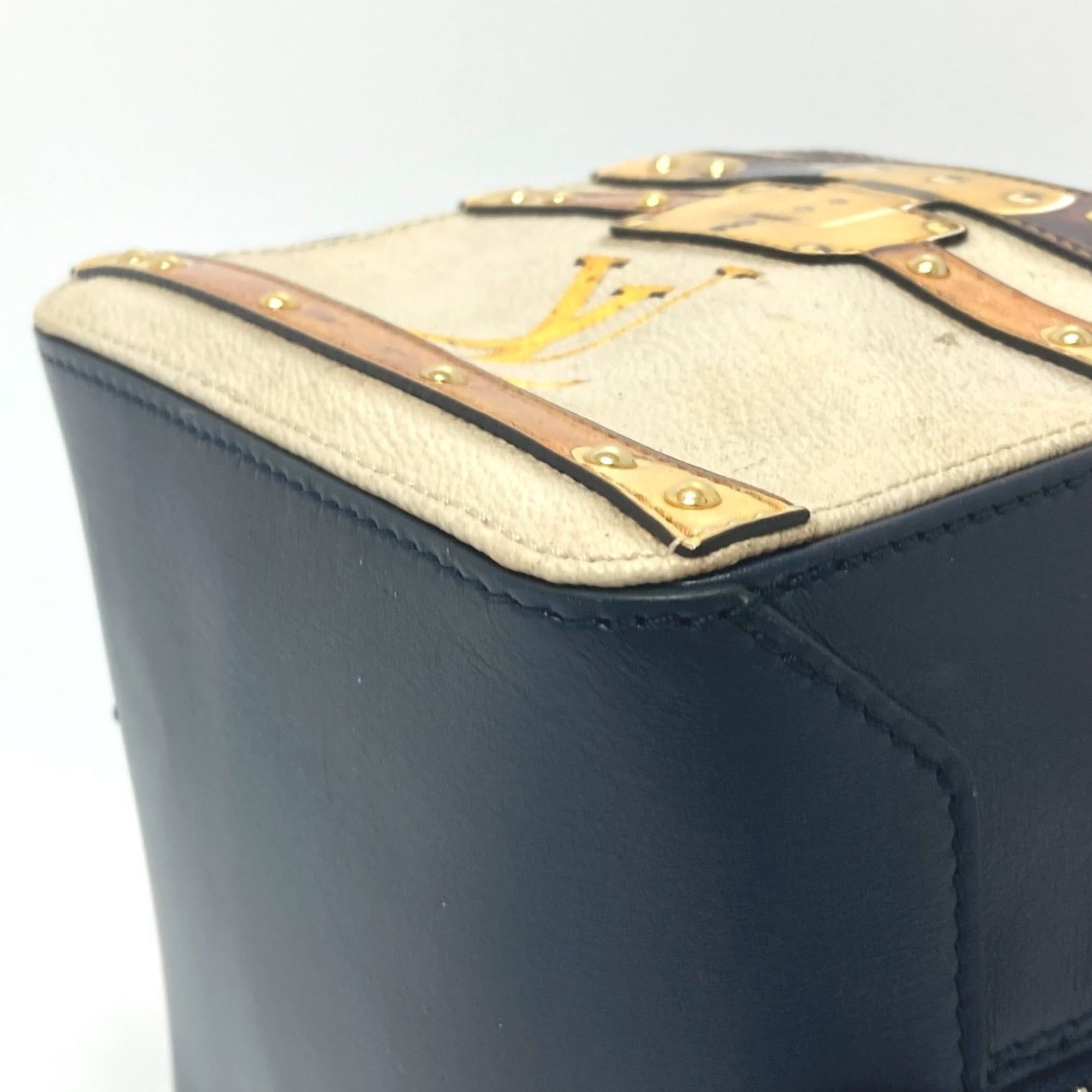 Louis Vuitton Beige Black Leather Handbag (Pre-Owned)