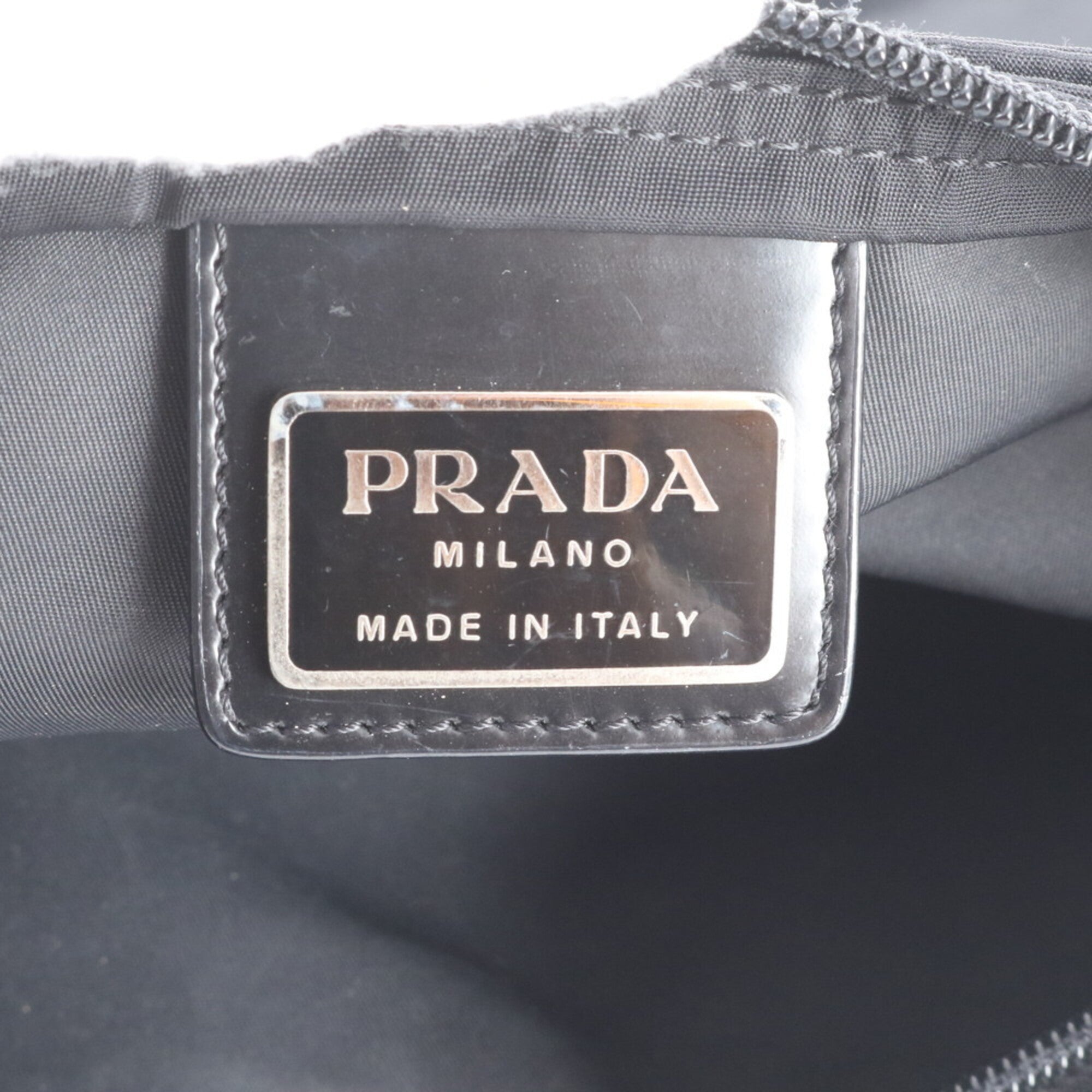 Prada Black Nylon Shoulder Bag (Pre-Owned)
