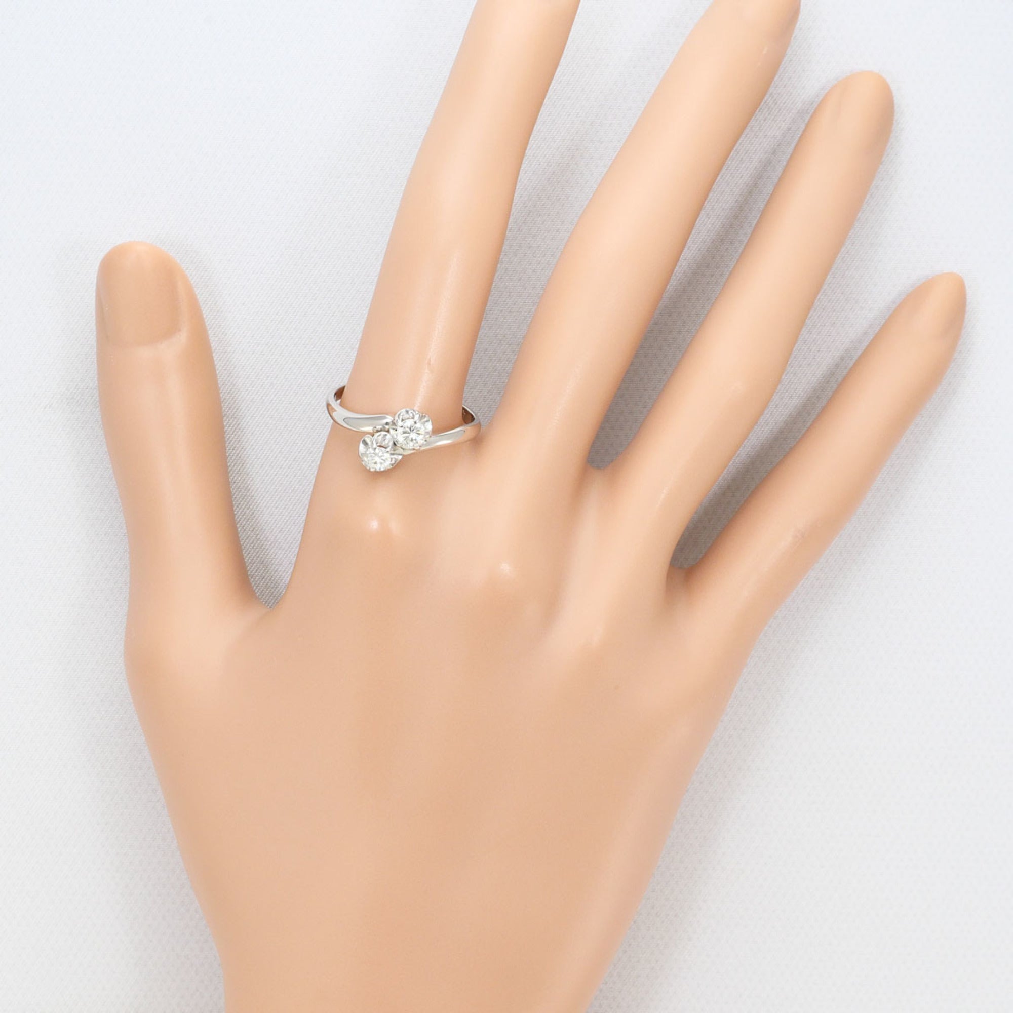 Unbranded Platinum Platinum Band Ring (Pre-Owned)