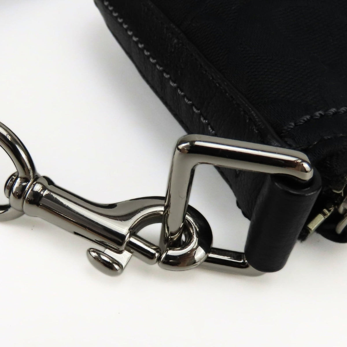 Coach Black Signature Line Shoulder Bag (Pre-Owned)