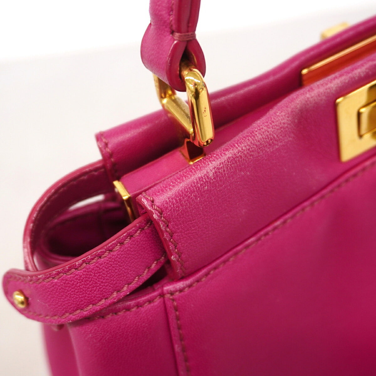 Fendi Pink Leather Handbag (Pre-Owned)