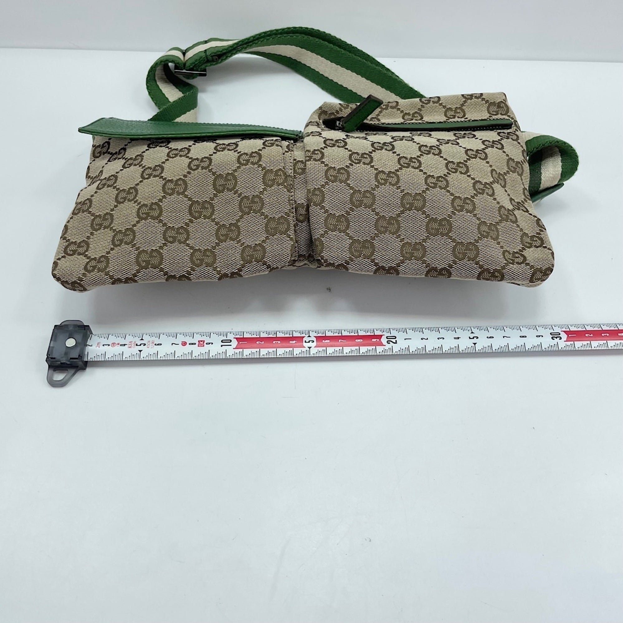 Gucci Beige Fanny Pack (Pre-Owned)
