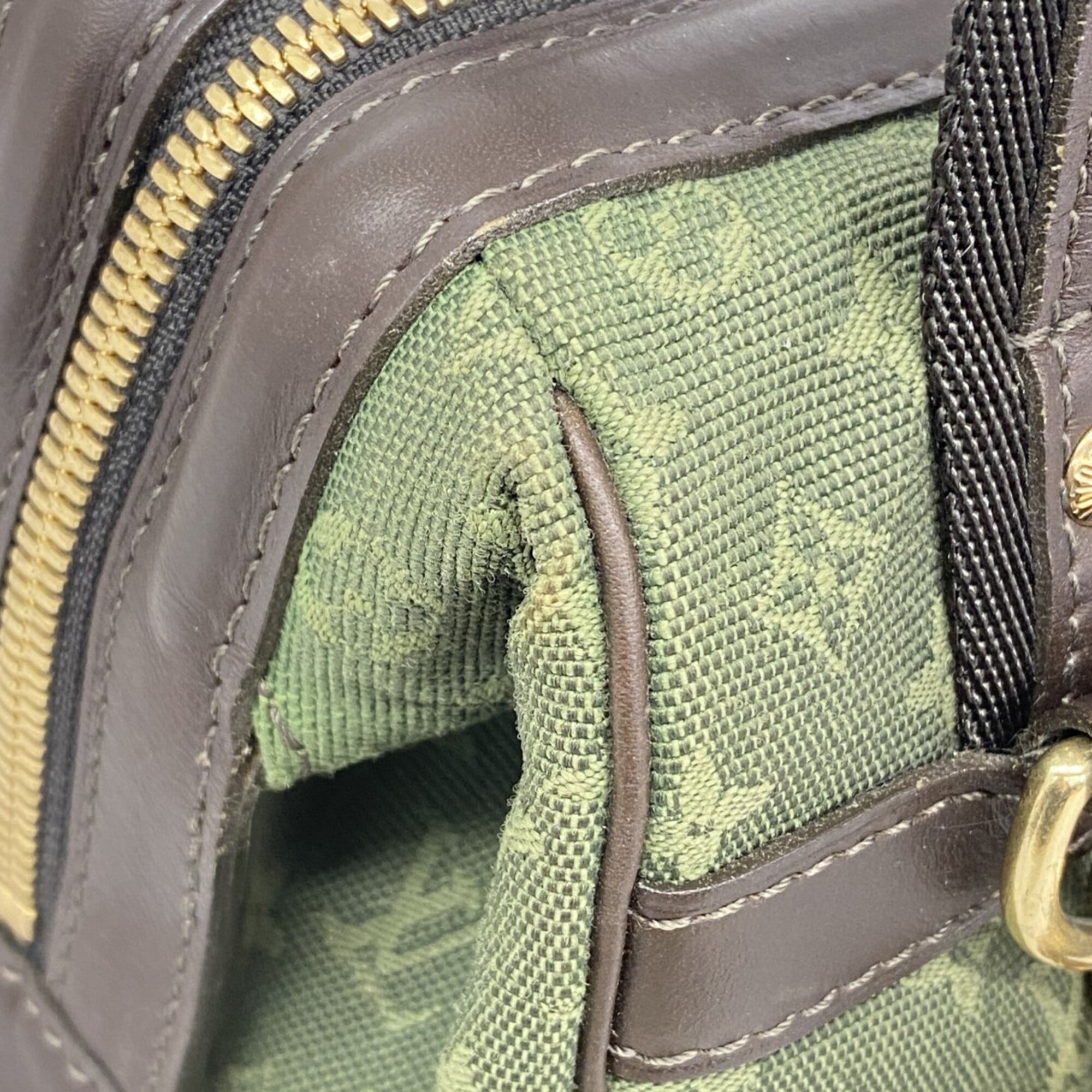 Louis Vuitton Tst Khaki Handbag (Pre-Owned)