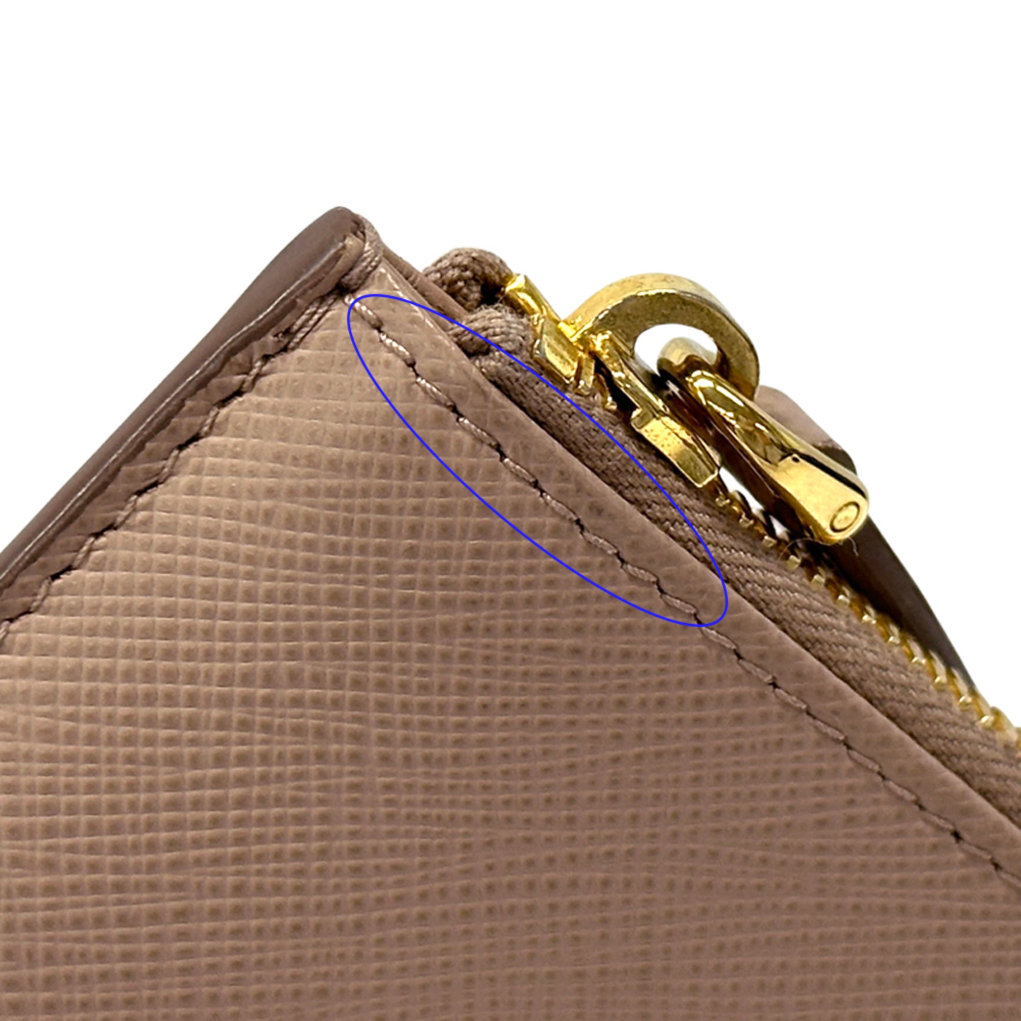 Prada Pink Beige Leather Coin Purse/Coin Case (Pre-Owned)