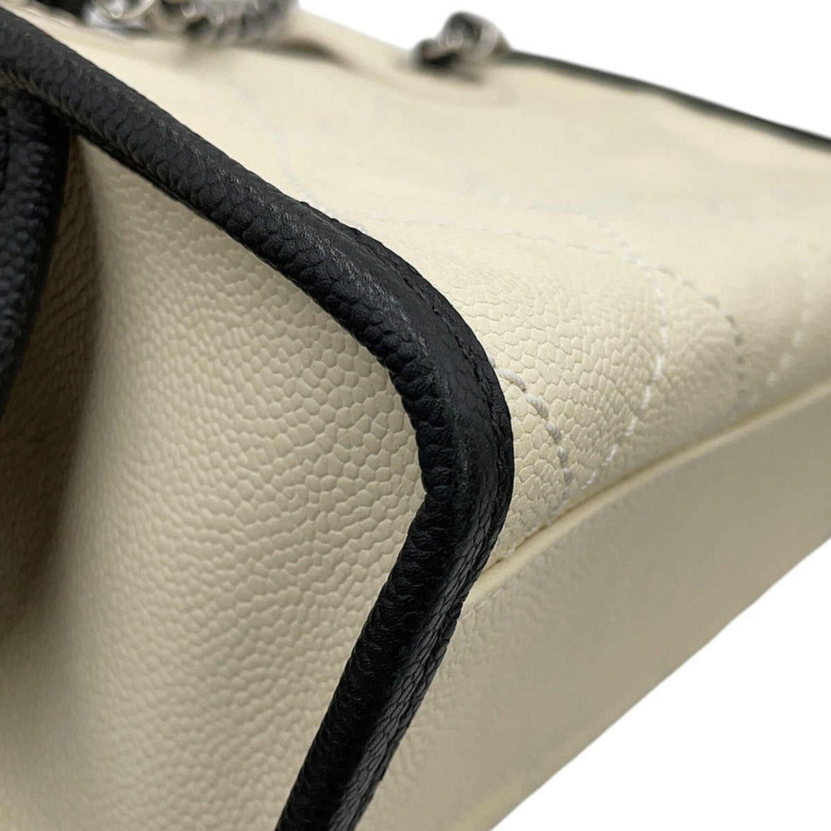 Chanel Black White Grained Calfskin Handbag (Pre-Owned)