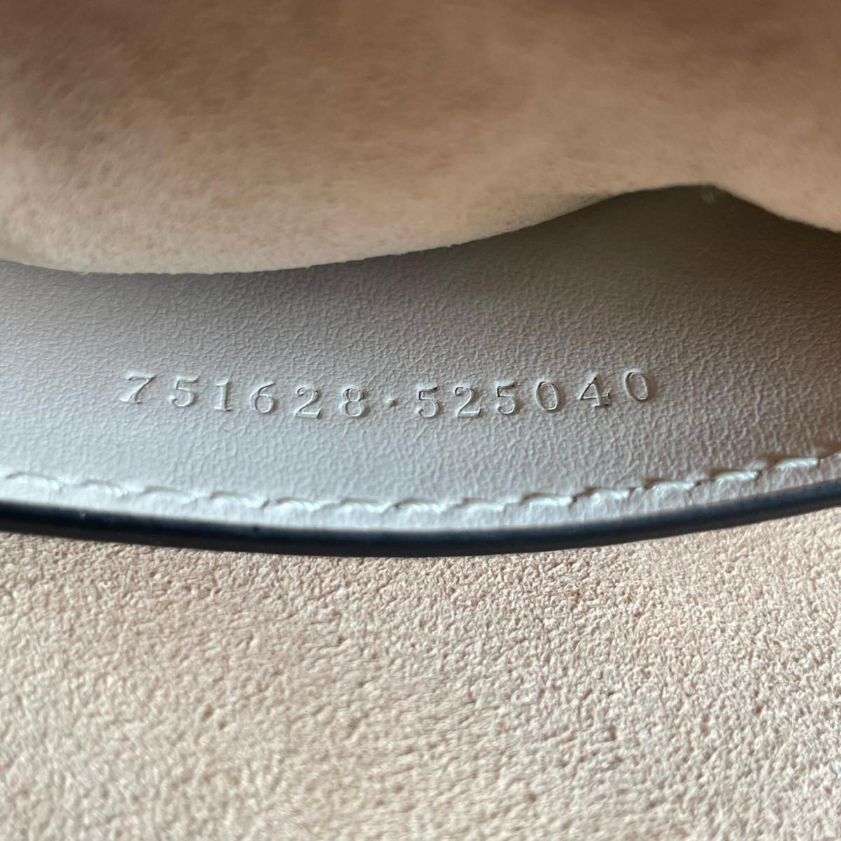 Gucci White Leather Shoulder Bag (Pre-Owned)