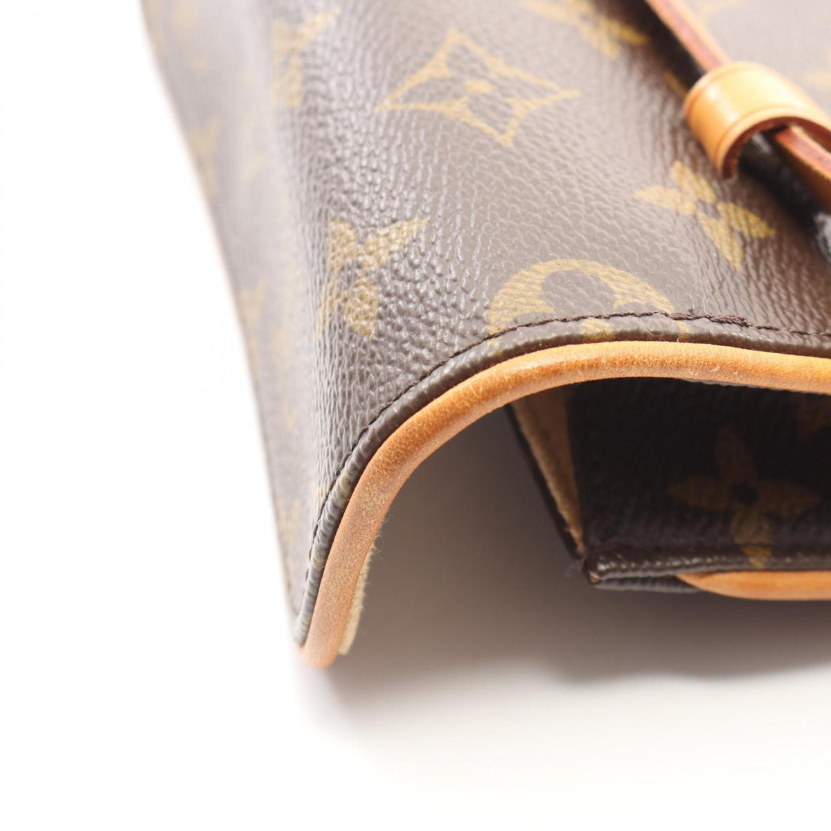 Louis Vuitton Brown Coated Canvas Pvc Monogram Leather Fanny Pack Handbag (Pre-Owned)
