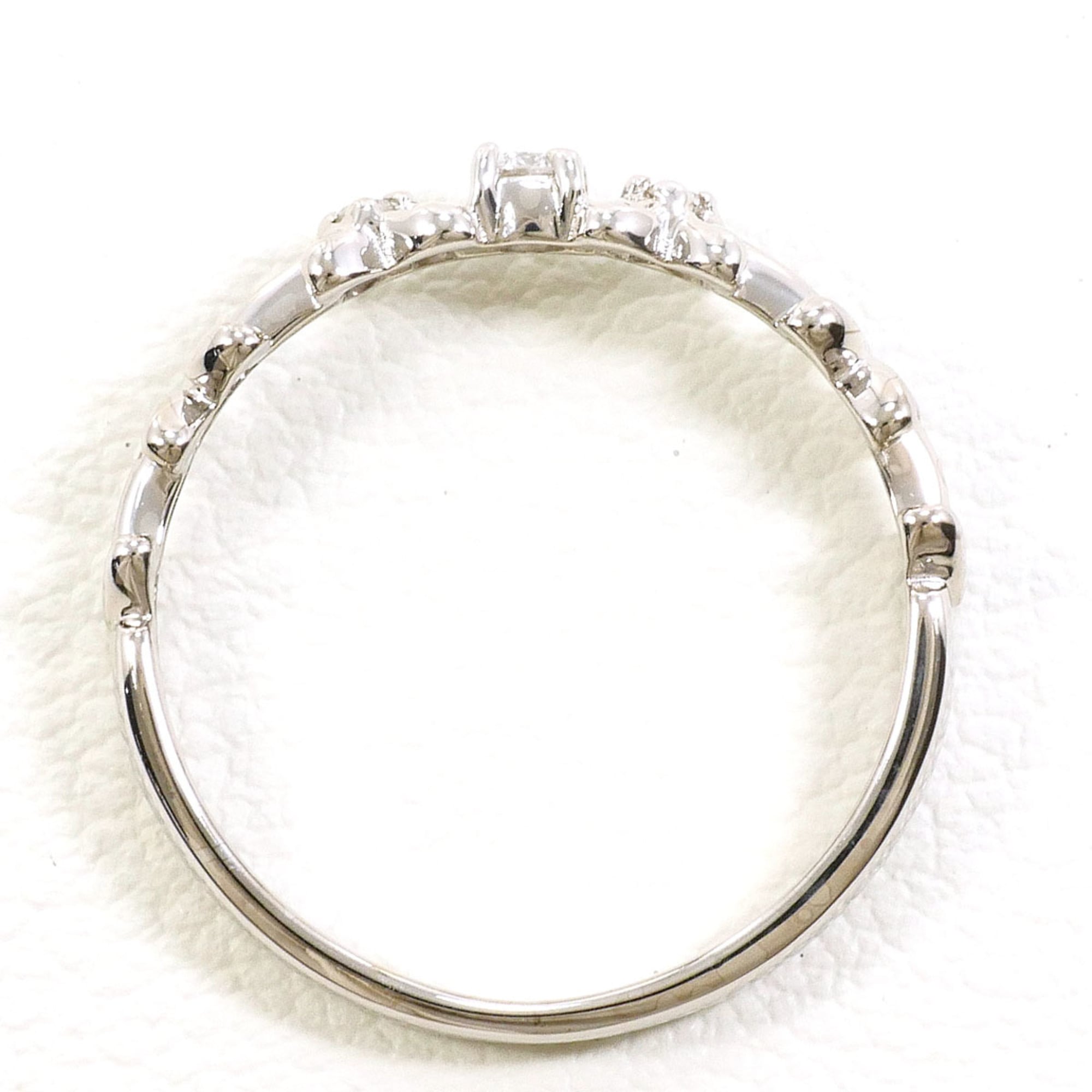 Unbranded White Gold White Gold (10K) Band Ring (Pre-Owned)