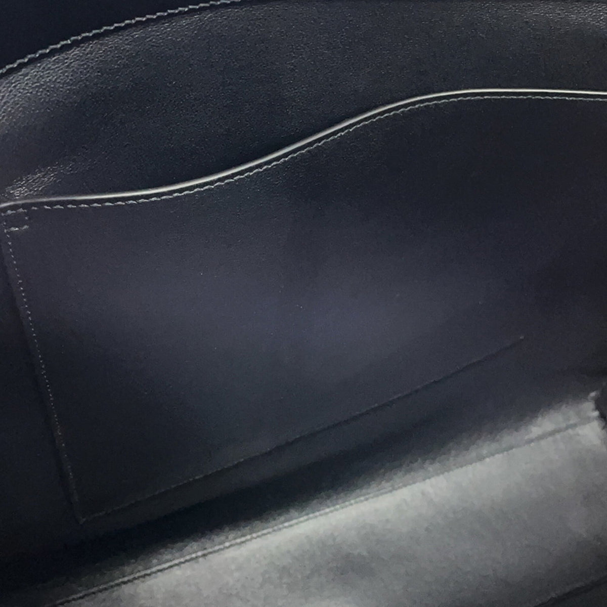 Yves Saint Laurent Black Leather Handbag Tote Bag (Pre-Owned)