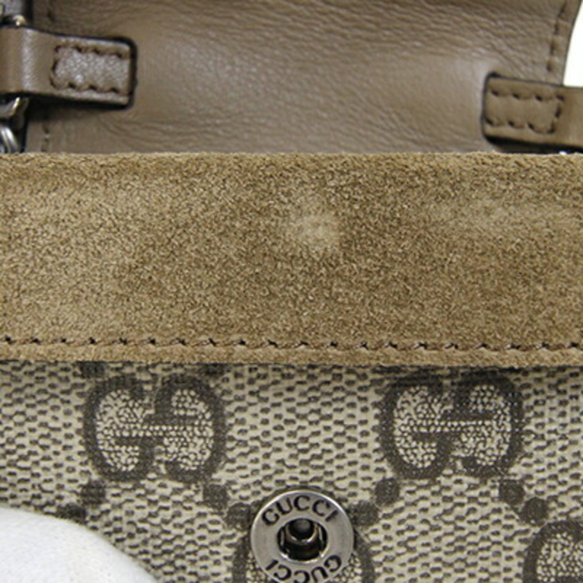 Gucci Beige Pvc Leather Pouch (Pre-Owned)
