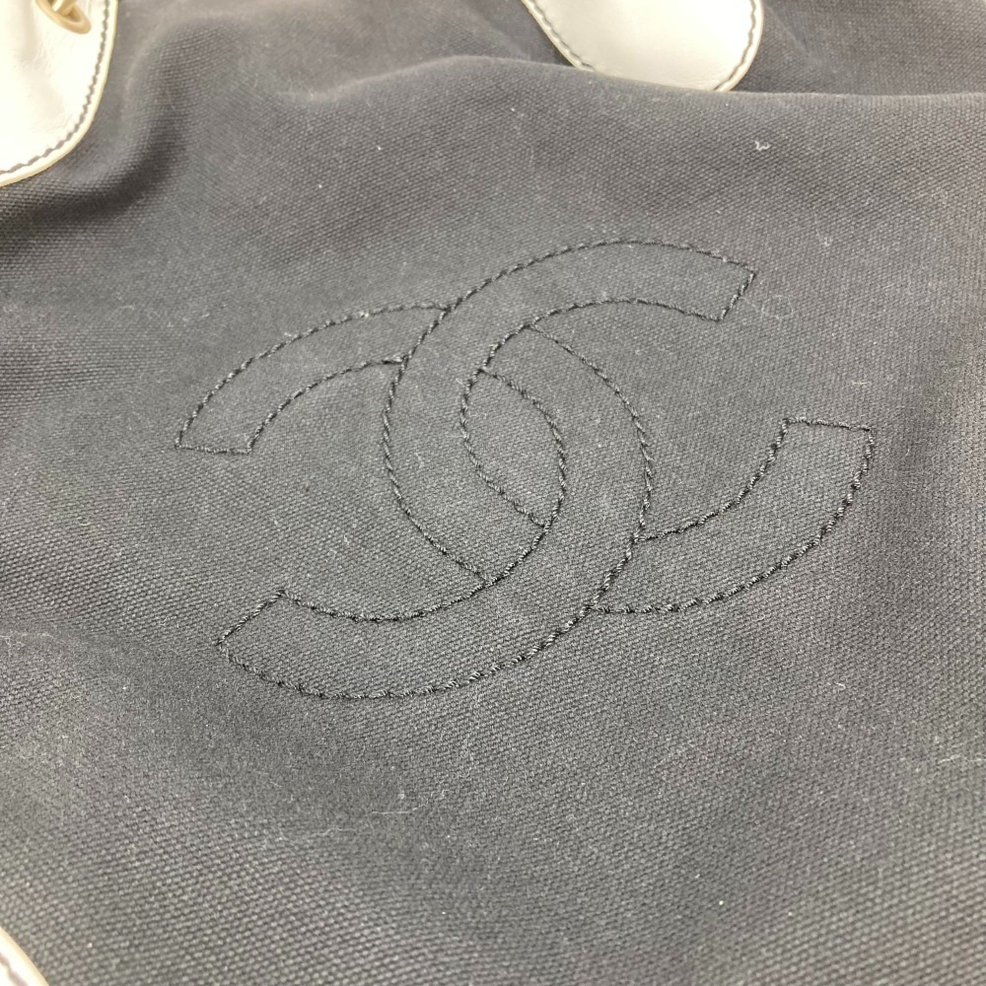 Chanel Black White Canvas Leather Shoulder Bag Tote Bag (Pre-Owned)