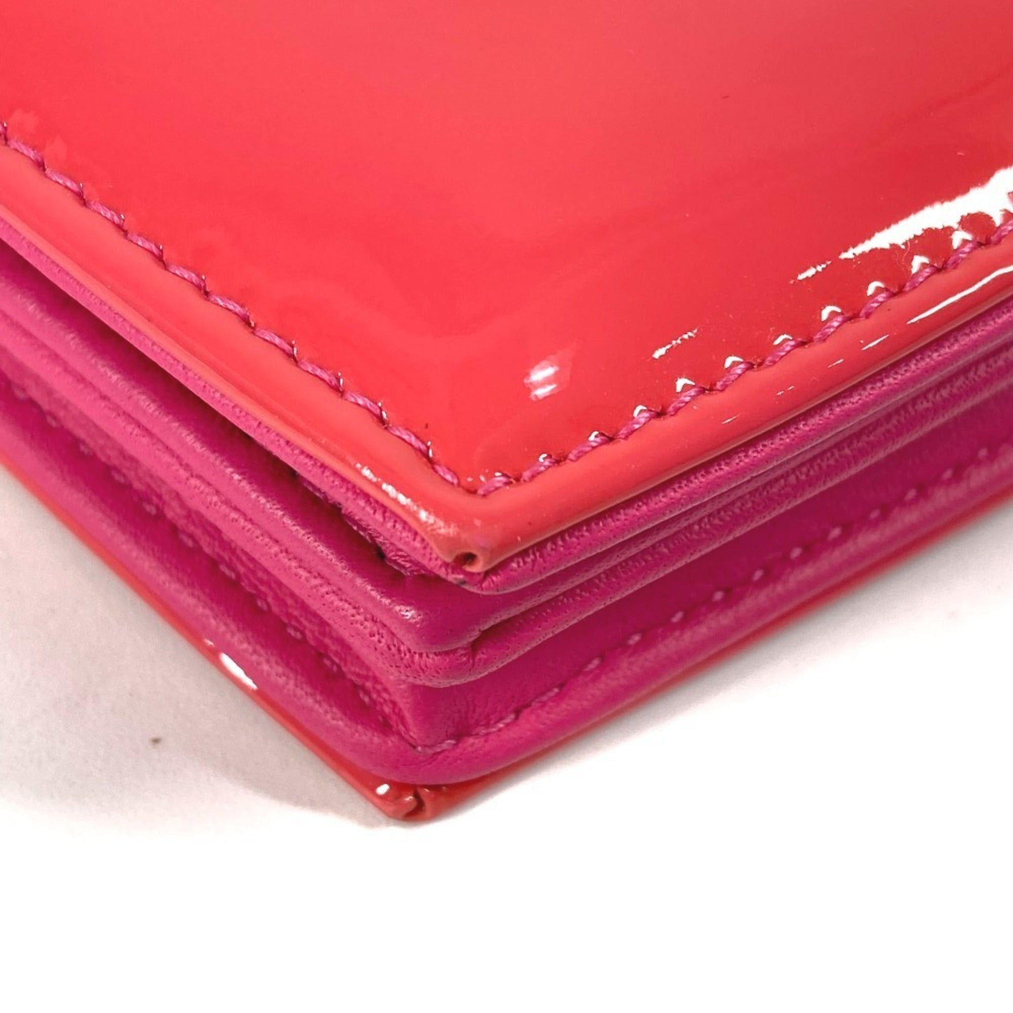 Chanel Pink Patent Leather Chain/Shoulder Wallet (Pre-Owned)