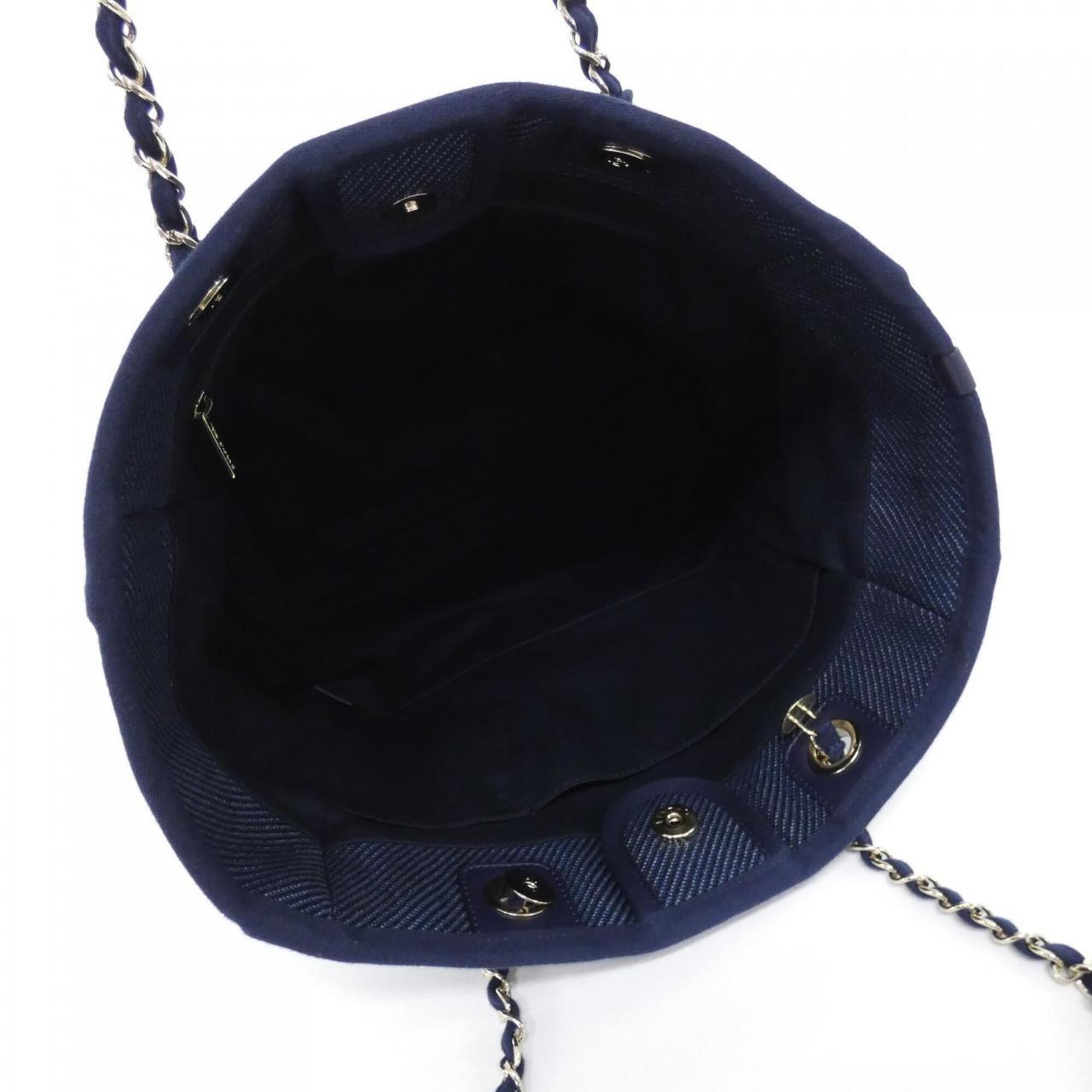 Chanel Navy Nylon Canvas Handbag (Pre-Owned)