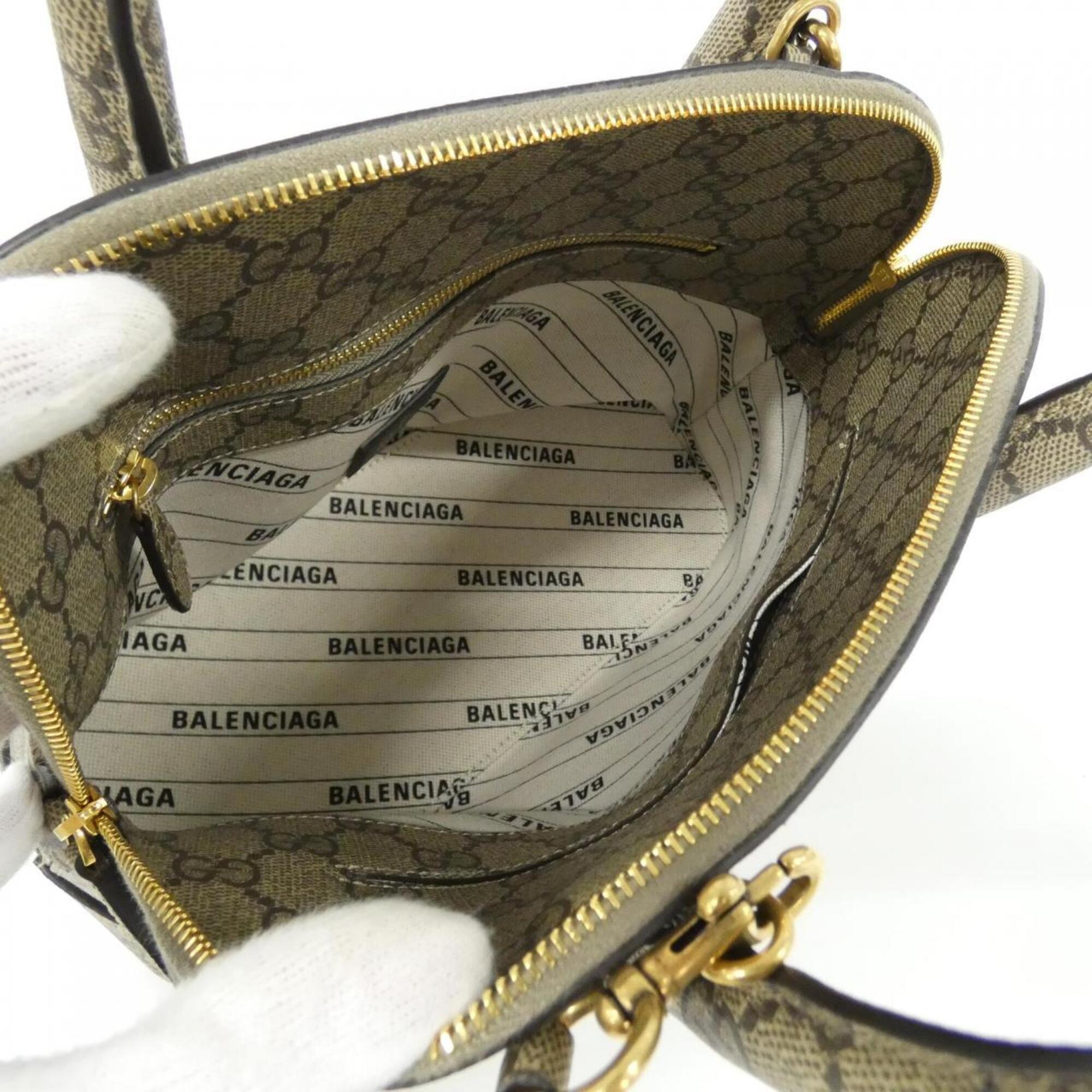 Gucci Beige Gg Supreme Canvas Handbag (Pre-Owned)