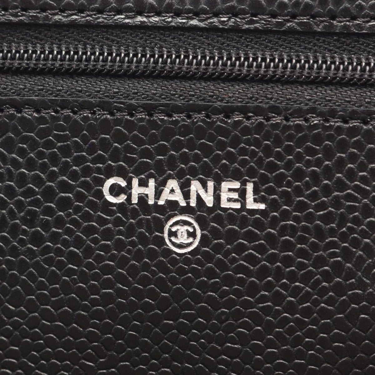 Chanel Black Grained Calfskin Handbag Shoulder Bag (Pre-Owned)