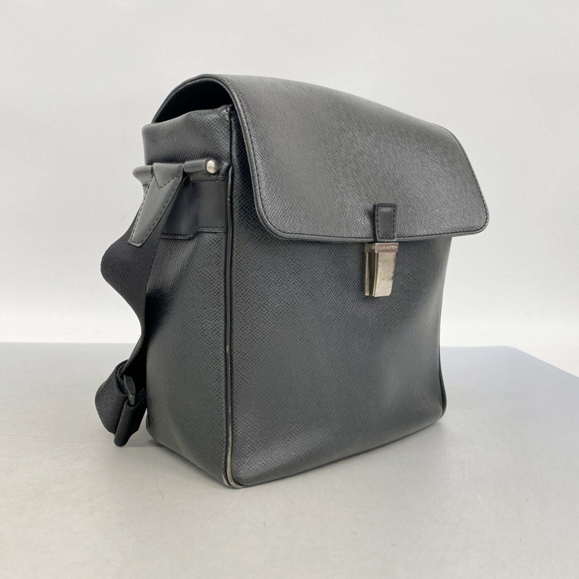 Louis Vuitton Ardoise Shoulder Bag (Pre-Owned)