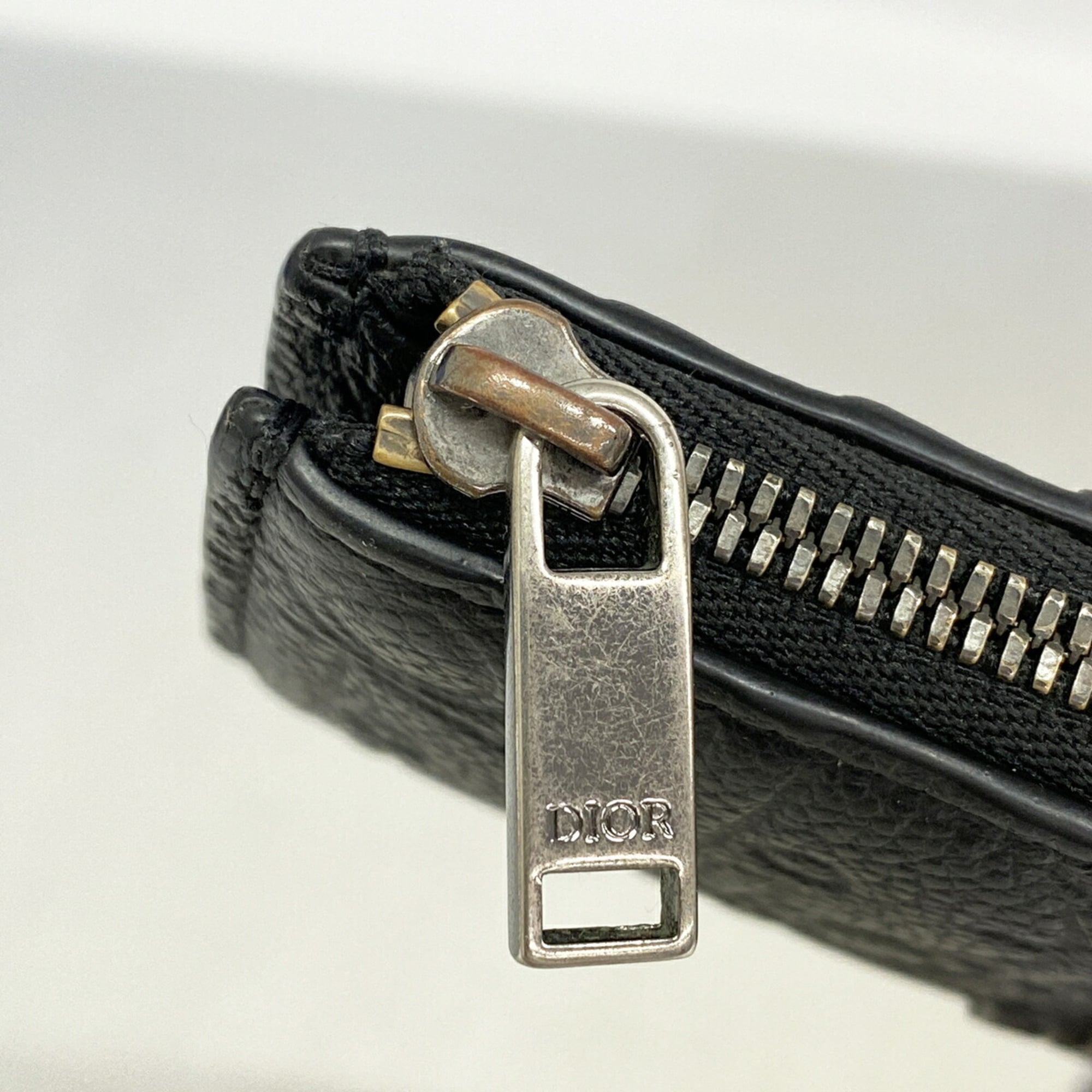 Christian Dior Black Leather Coin Purse/Coin Case (Pre-Owned)